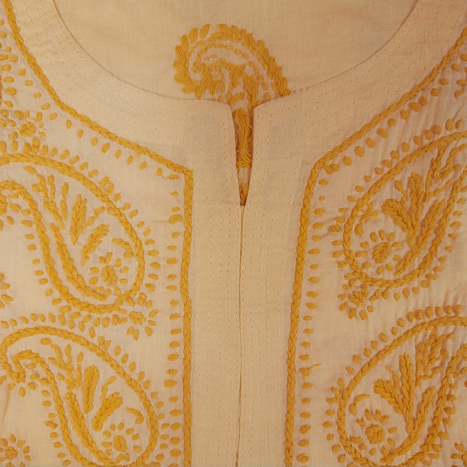 AR Short Embroidered Cotton Tunic Kurti-XS - Vintage India NYC