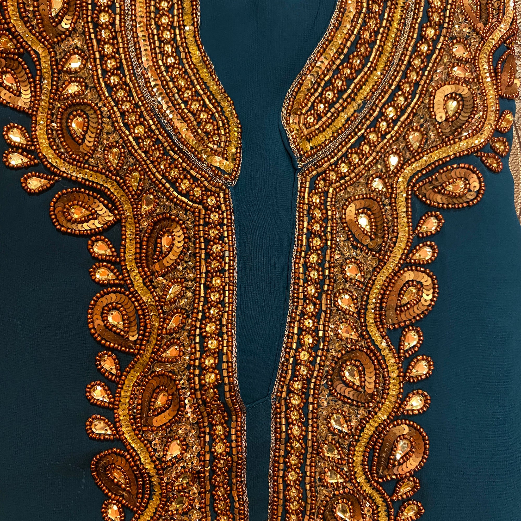 DT Georgette Kurti Size 42 - Vintage India NYC