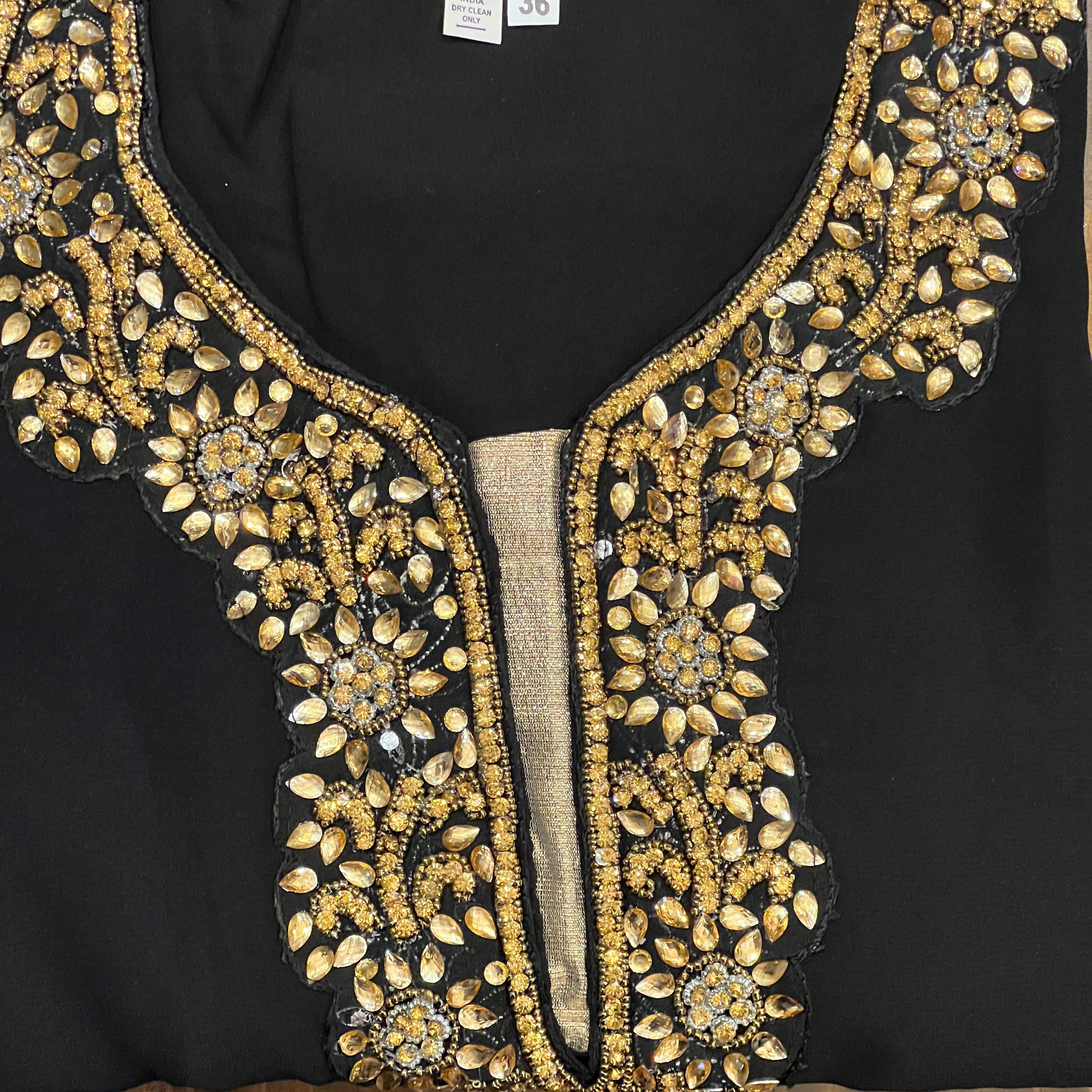 DT Georgette Kurti Size 44 - Vintage India NYC
