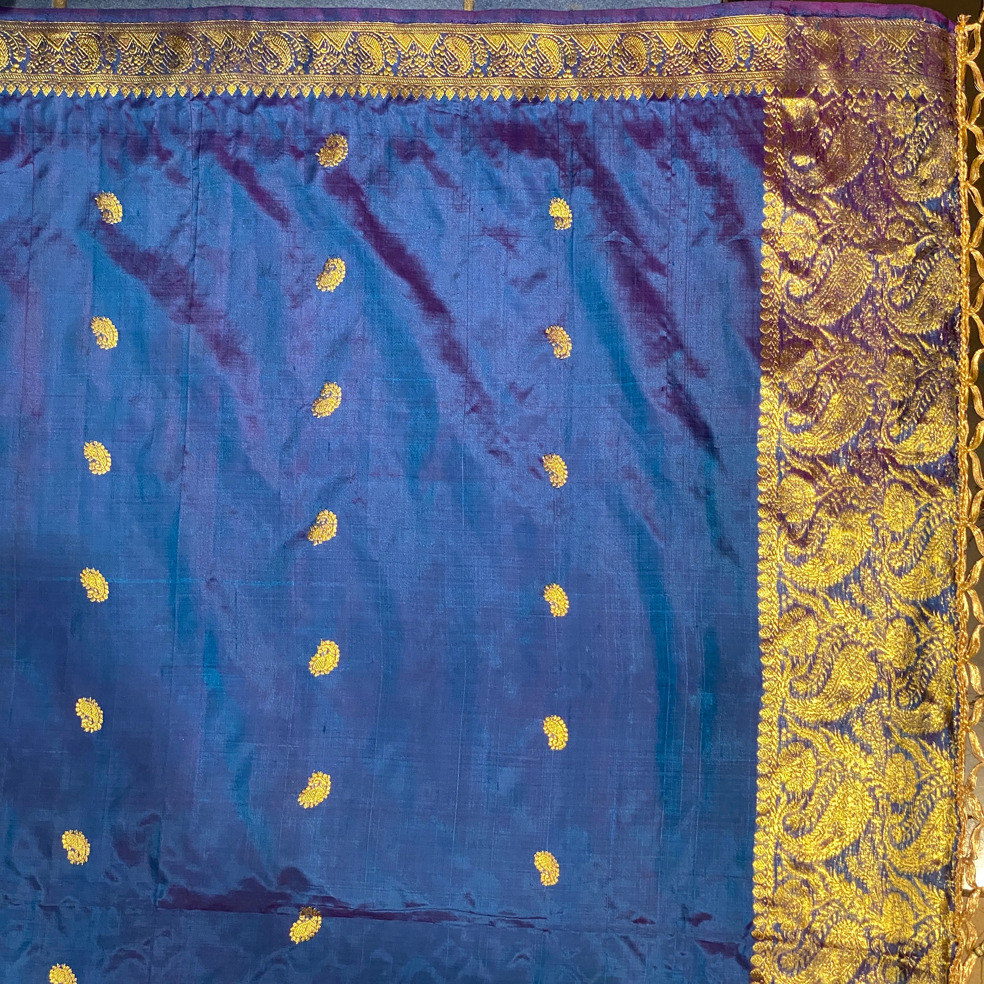 Handwoven Pure Silk and Gold Zari Dupatta Stoles-Many Colors - Vintage India NYC