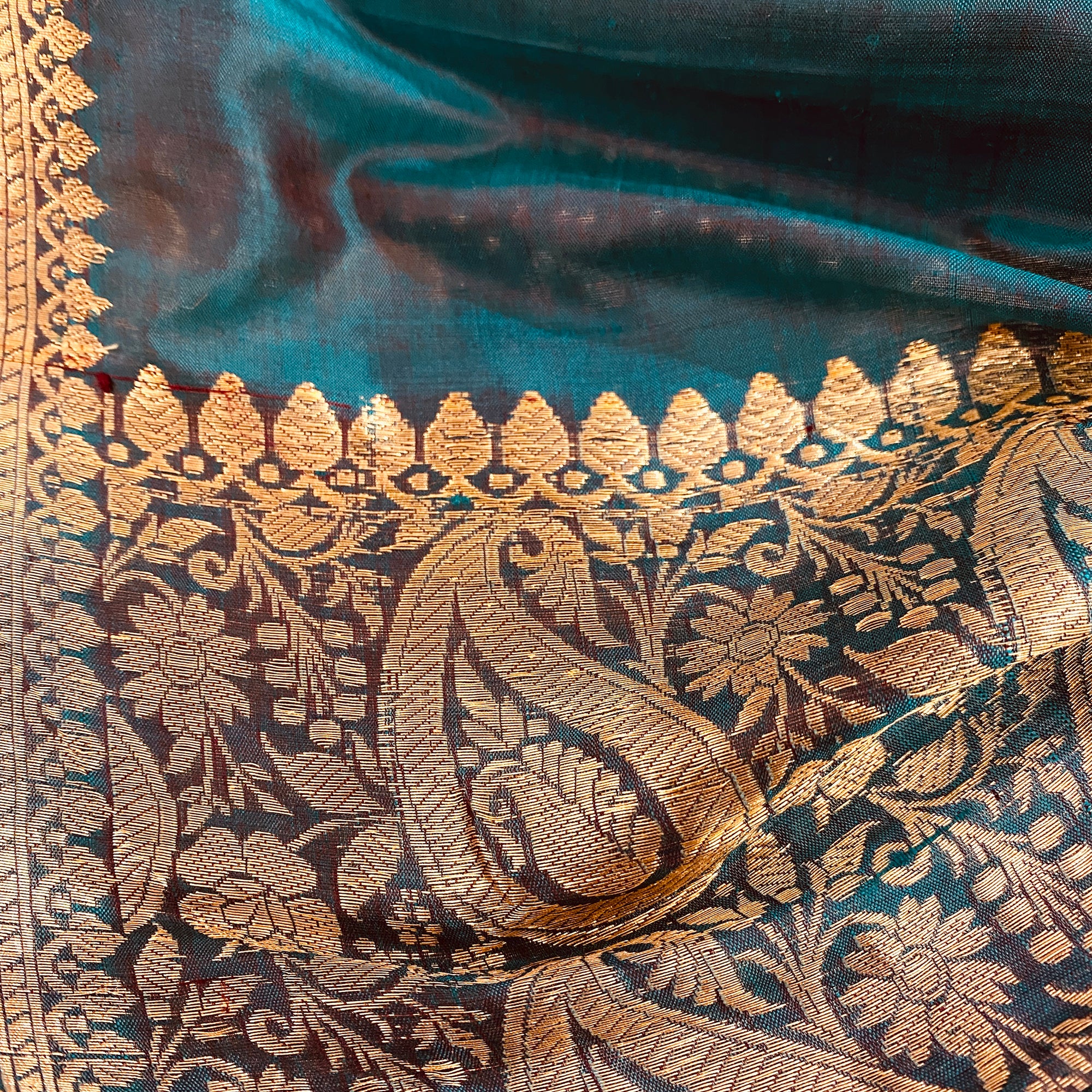 Handwoven Pure Silk and Gold Zari Dupatta Stoles-Many Colors - Vintage India NYC