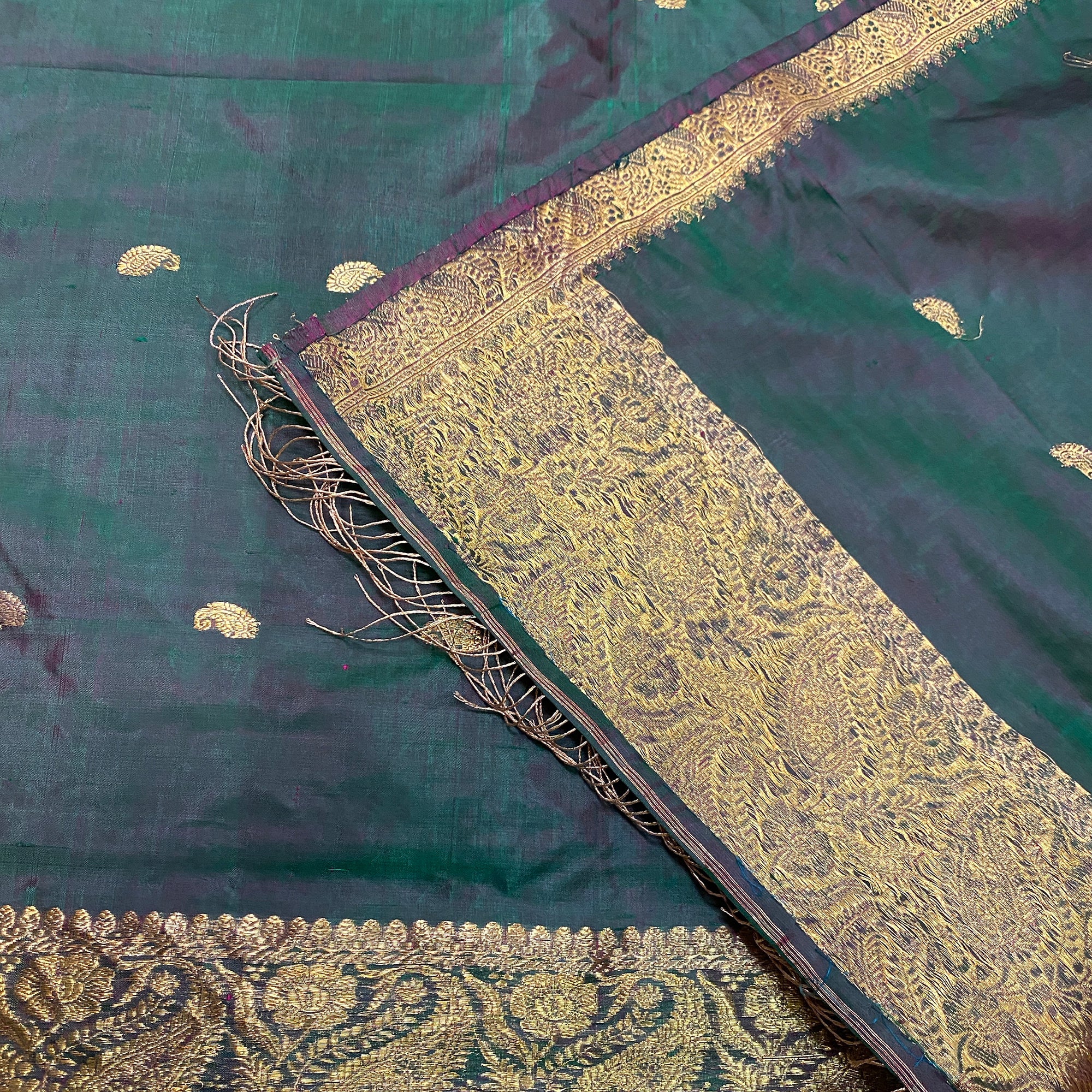 Handwoven Pure Silk and Gold Zari Dupatta Stoles-Many Colors - Vintage India NYC