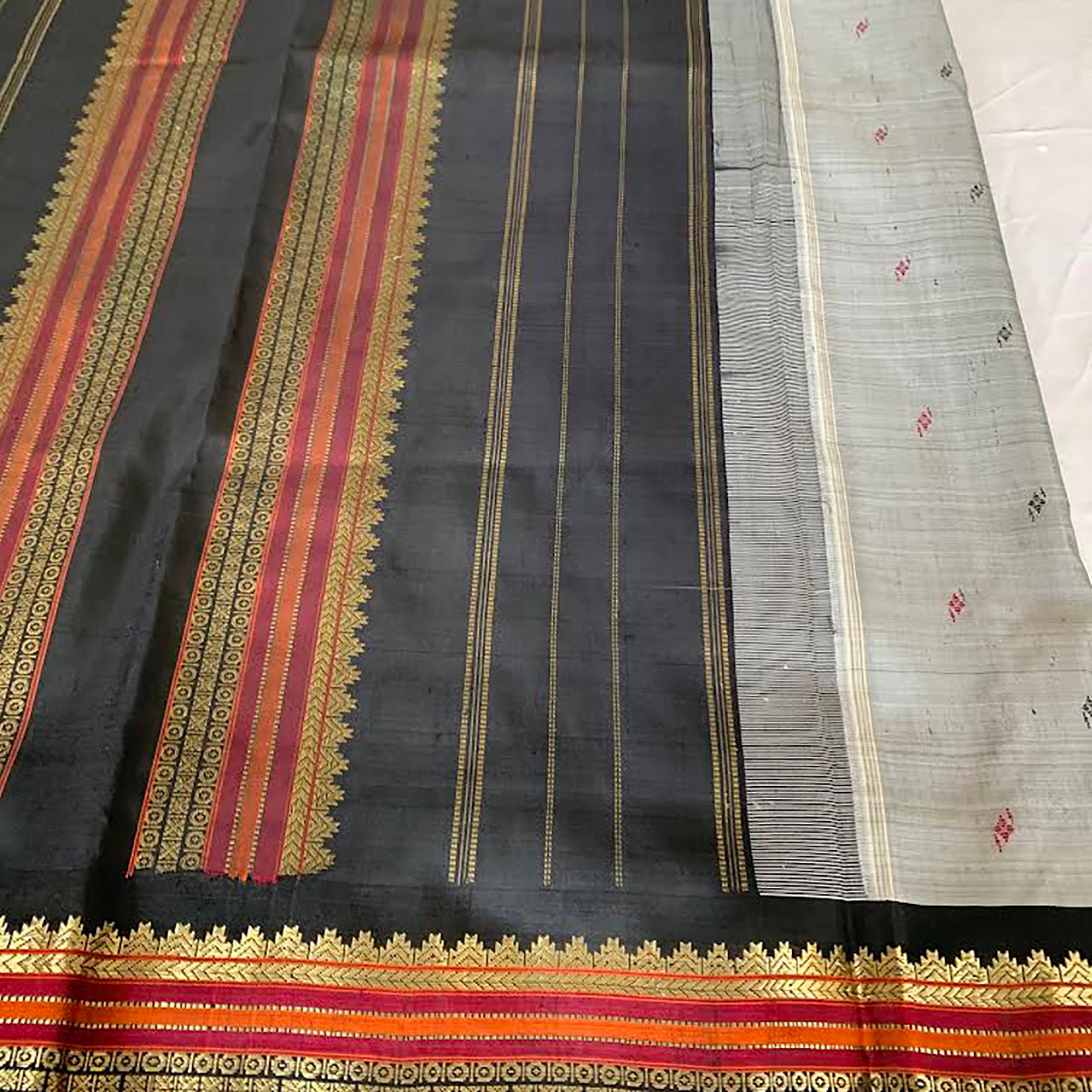 Vintage Kanchipuram Saree 102 - Vintage India NYC