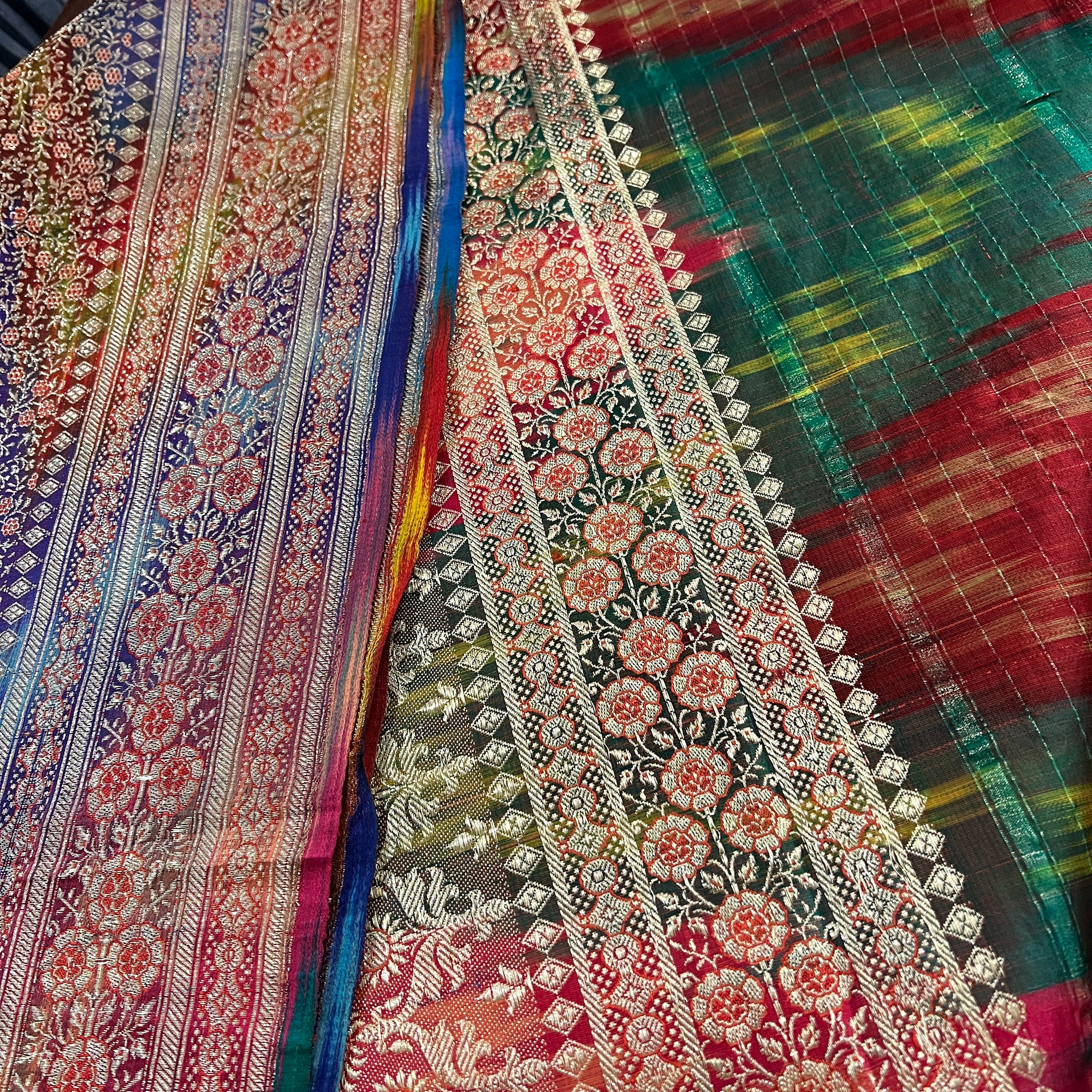 Vintage Banarasi Saree 758 - Vintage India NYC