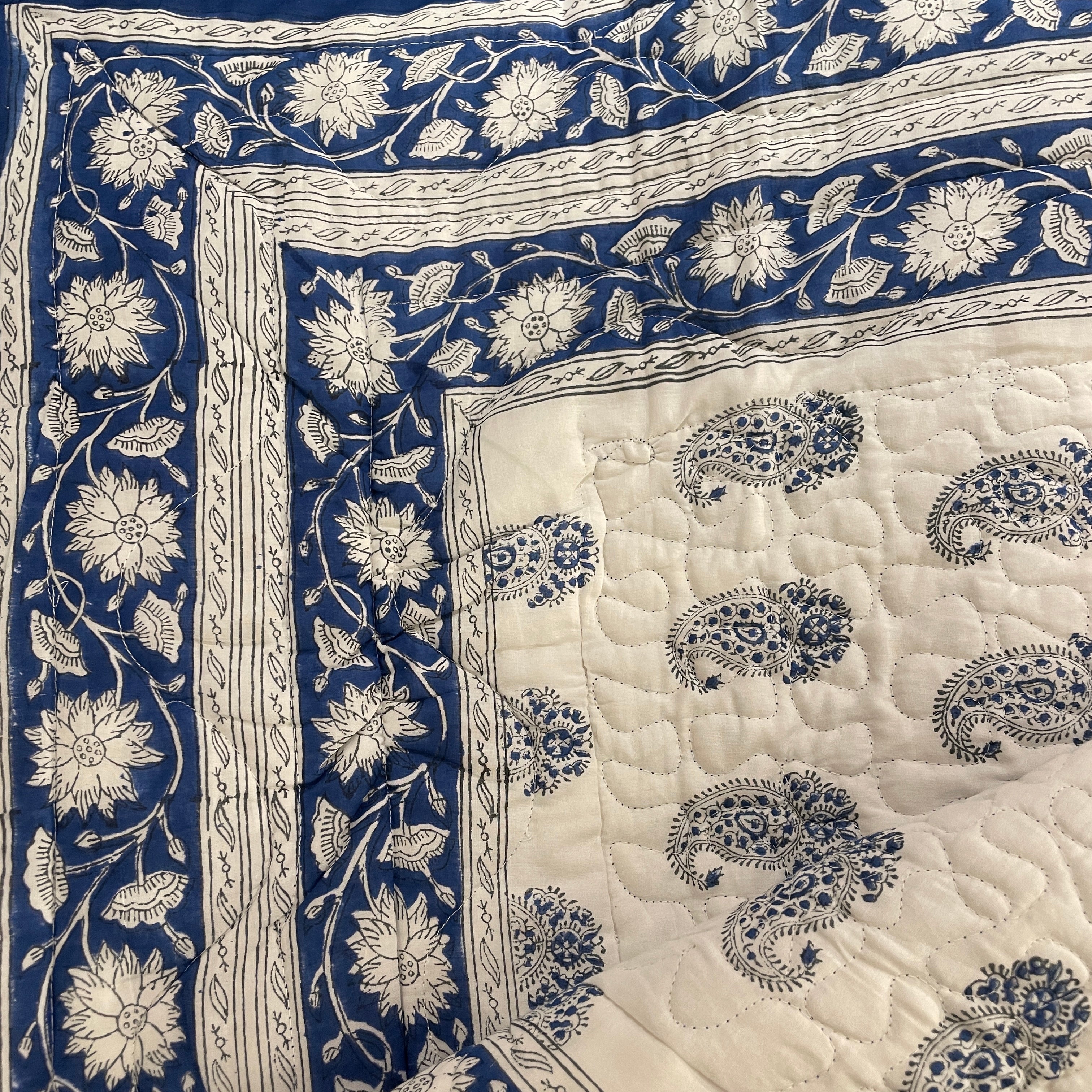 Blue & White floral Queen Quilt - Vintage India NYC