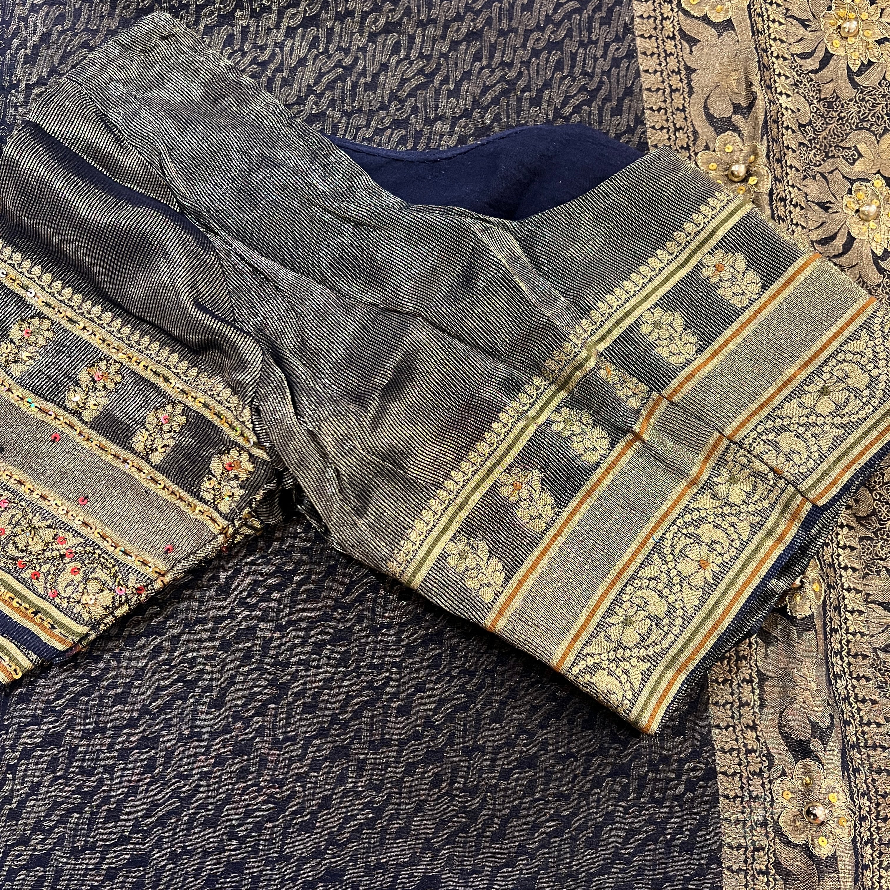 Vintage Banarasi Saree 728 - Vintage India NYC