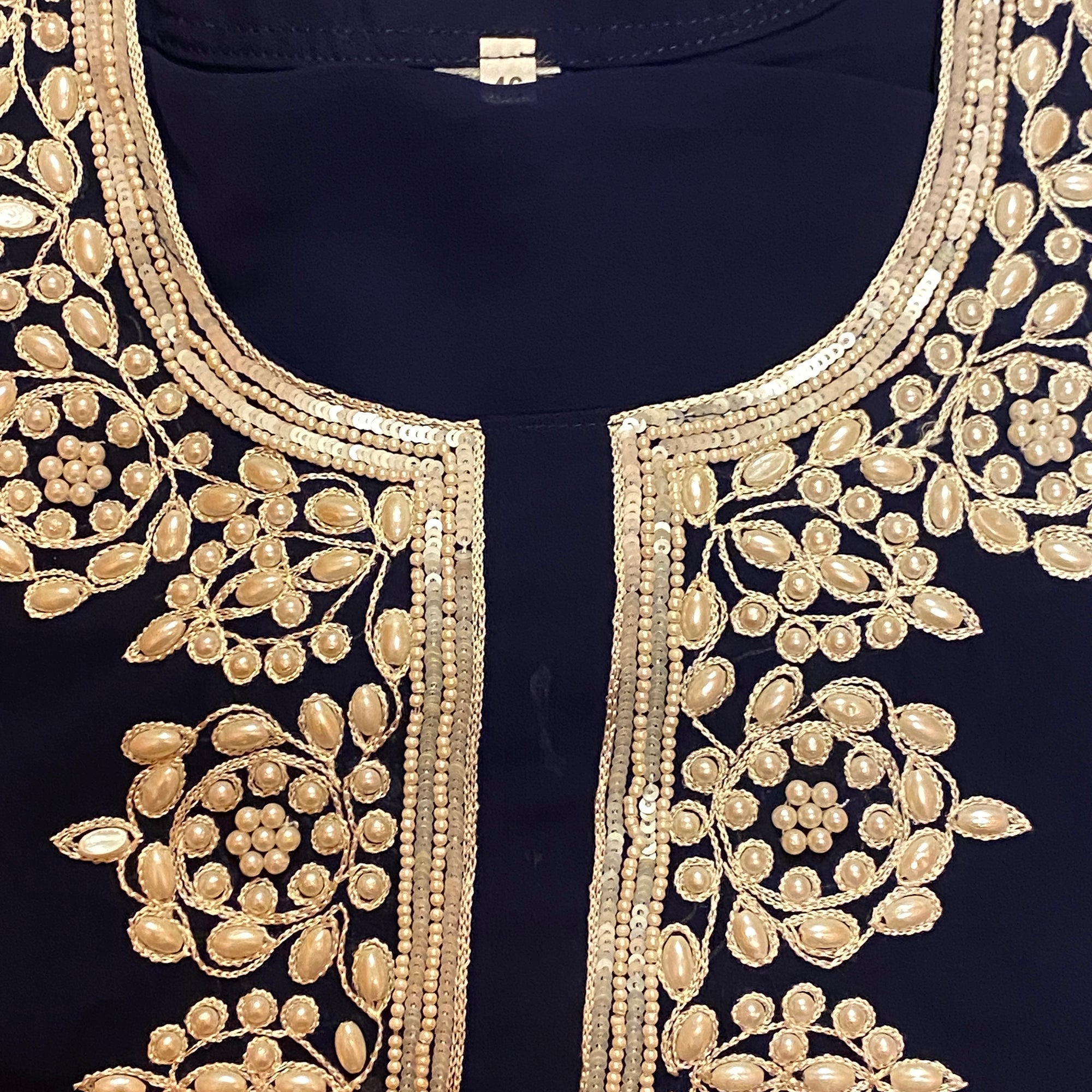 DT Georgette Kurti Size 46 - Vintage India NYC