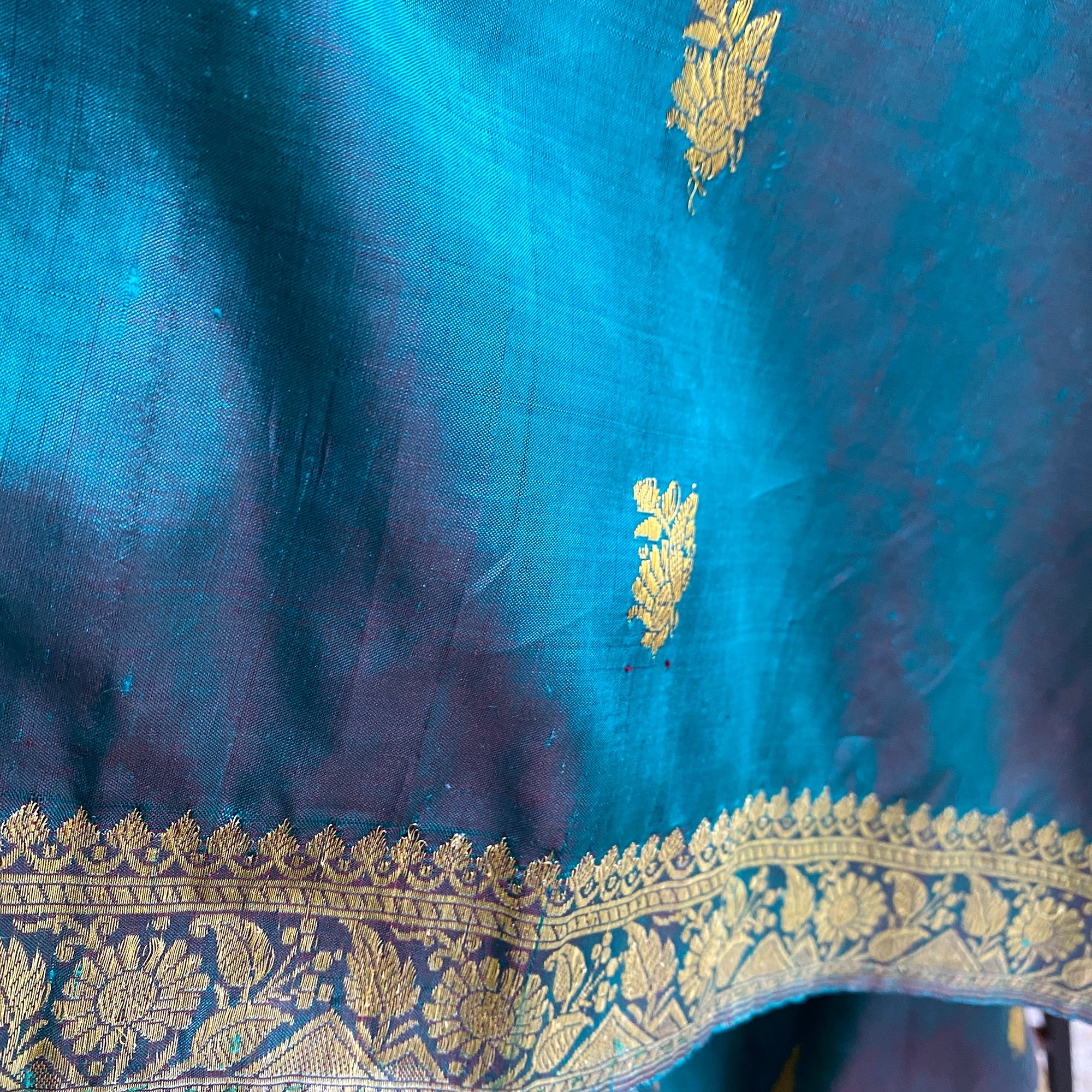 Handwoven Pure Silk and Gold Zari Dupatta Stoles-Many Colors - Vintage India NYC