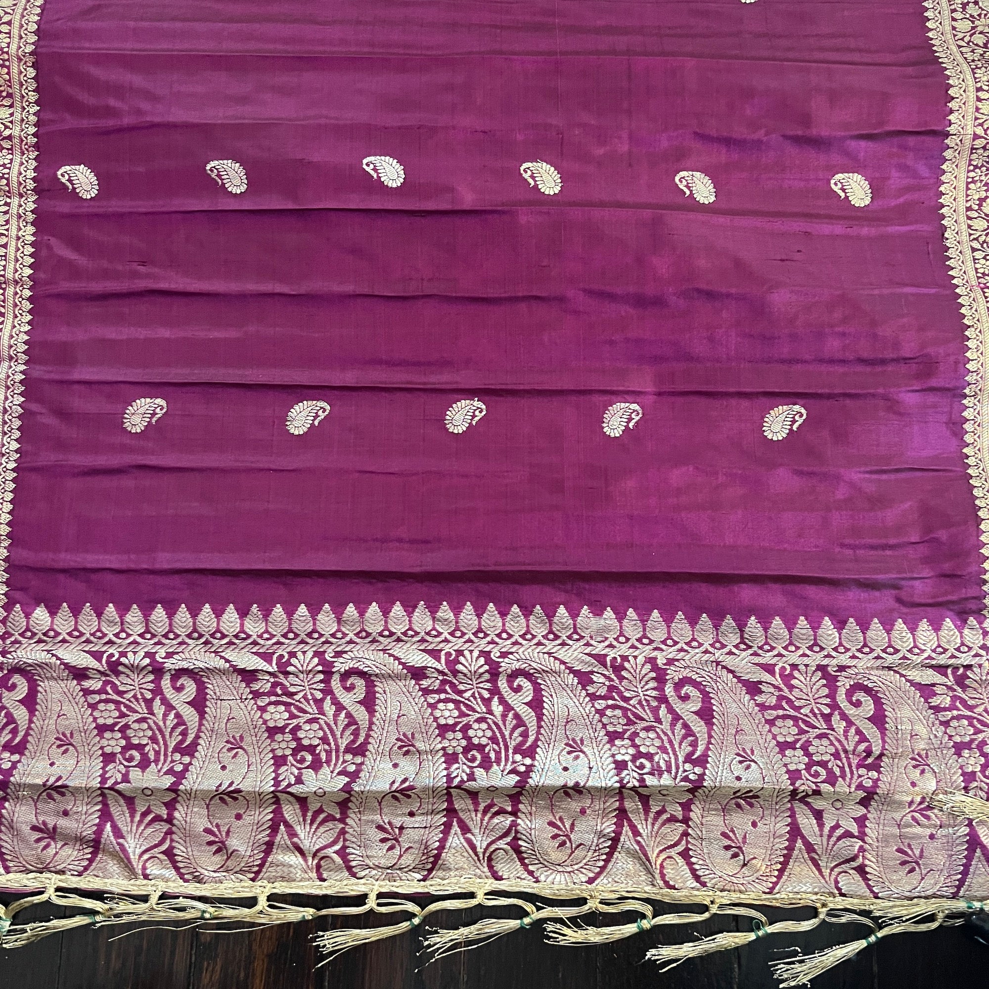 LH Banarsi Silk Runners-Paisley Flower 3 - Vintage India NYC