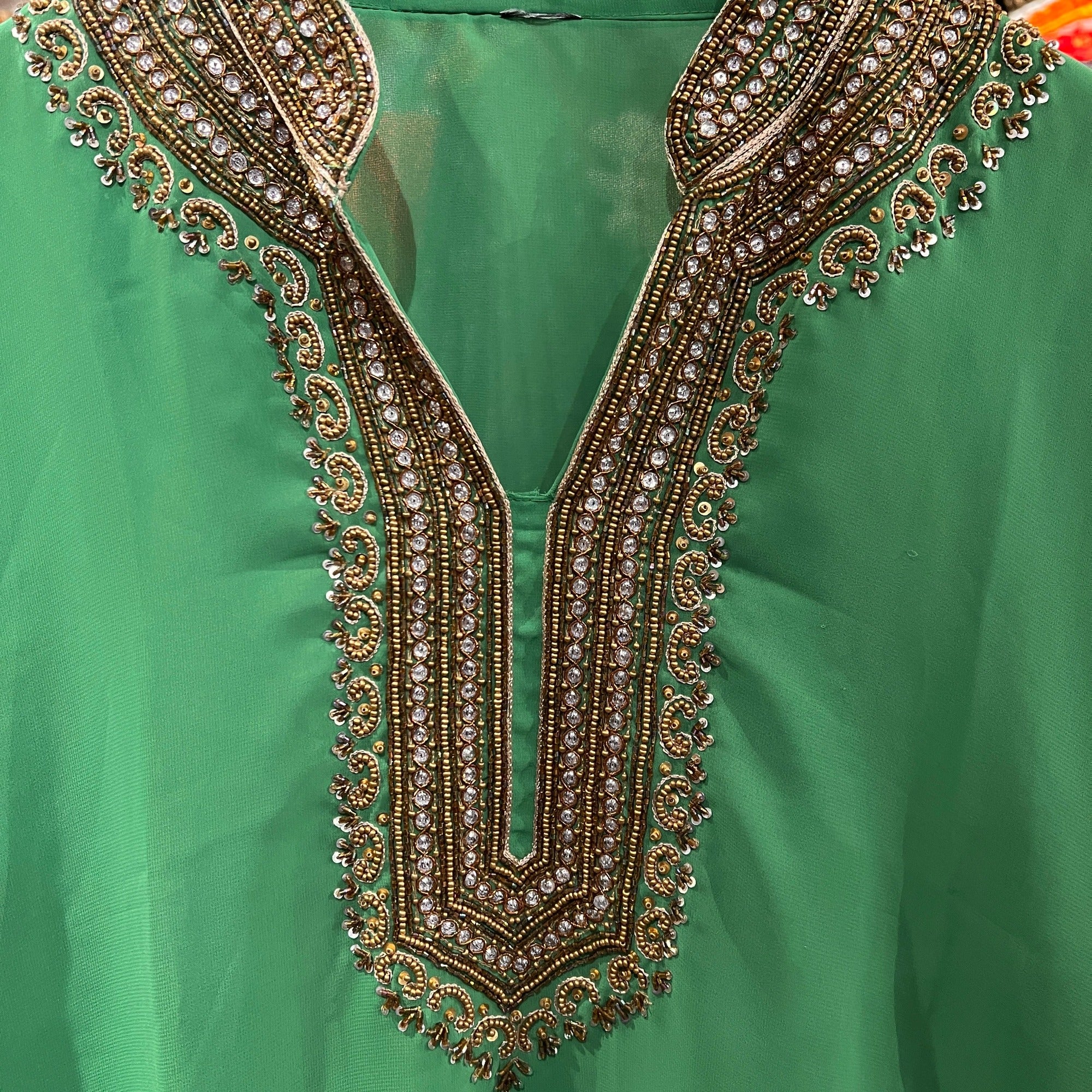 DT Georgette Kurti Size 44 - Vintage India NYC
