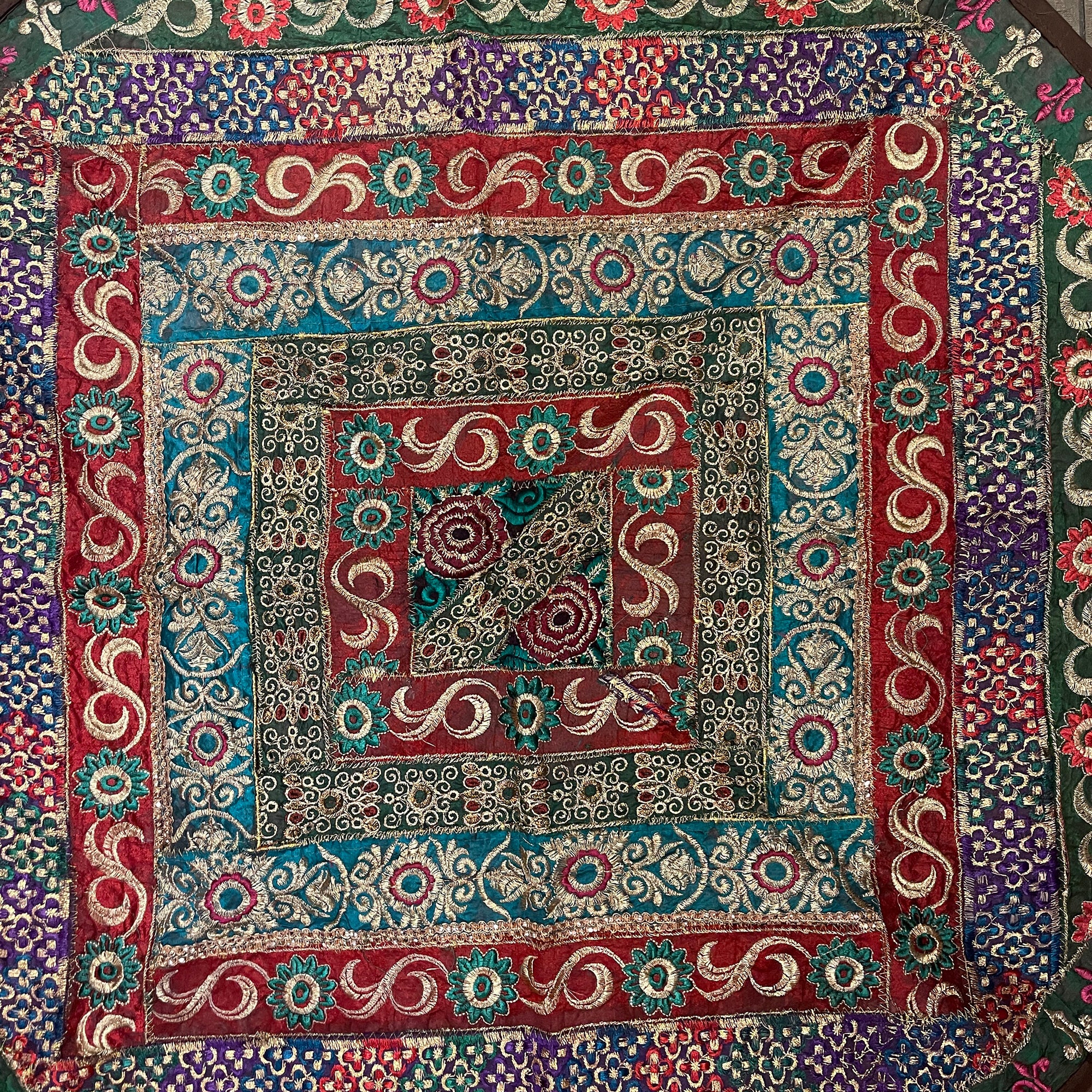 Round Wall Hanging/Table Decor 8992 - Vintage India NYC