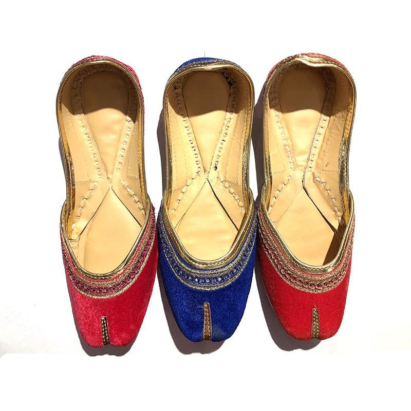 BN ladies velvet juttis - Vintage India NYC