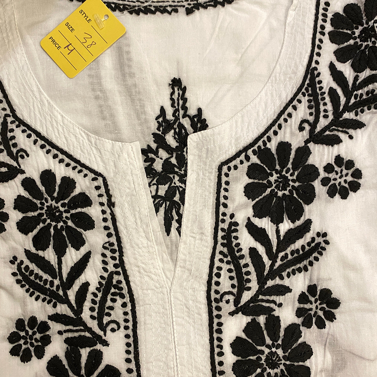 AR Long Embroidered Cotton Tunic Kurtis - M - Vintage India NYC