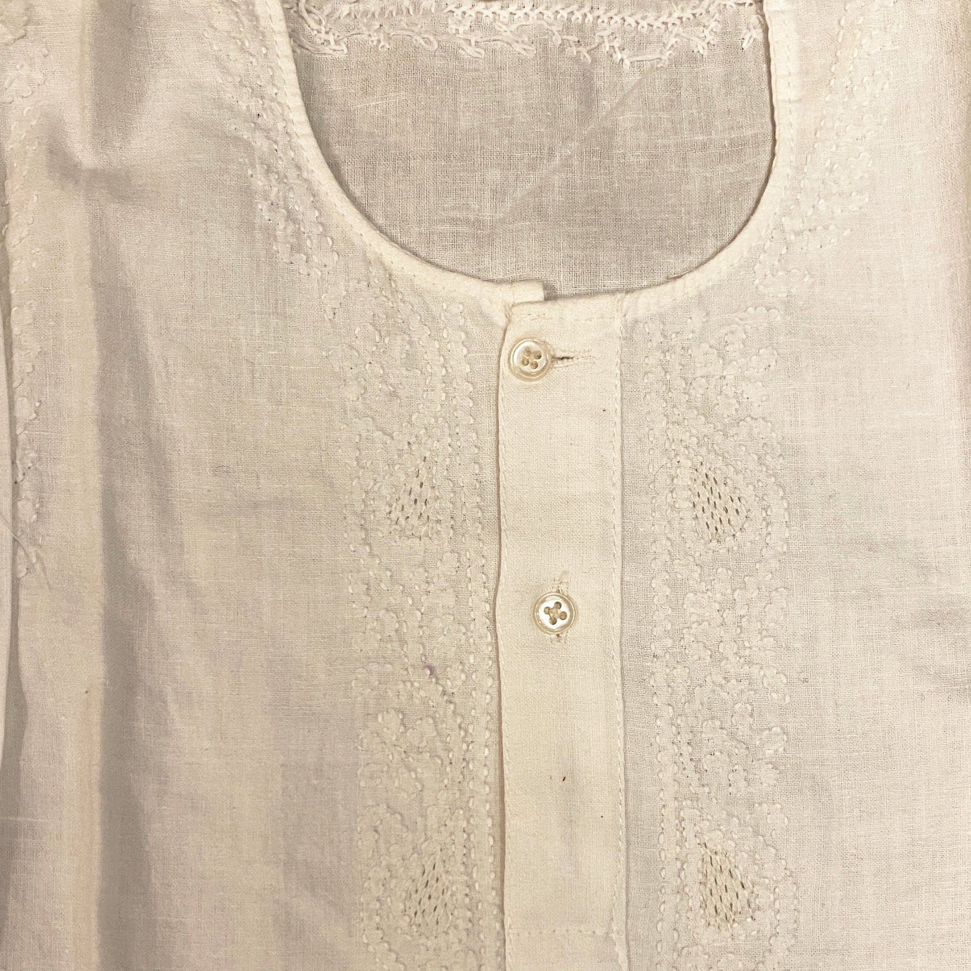 White Embroidered Cotton Chikan Kurtas - Vintage India NYC