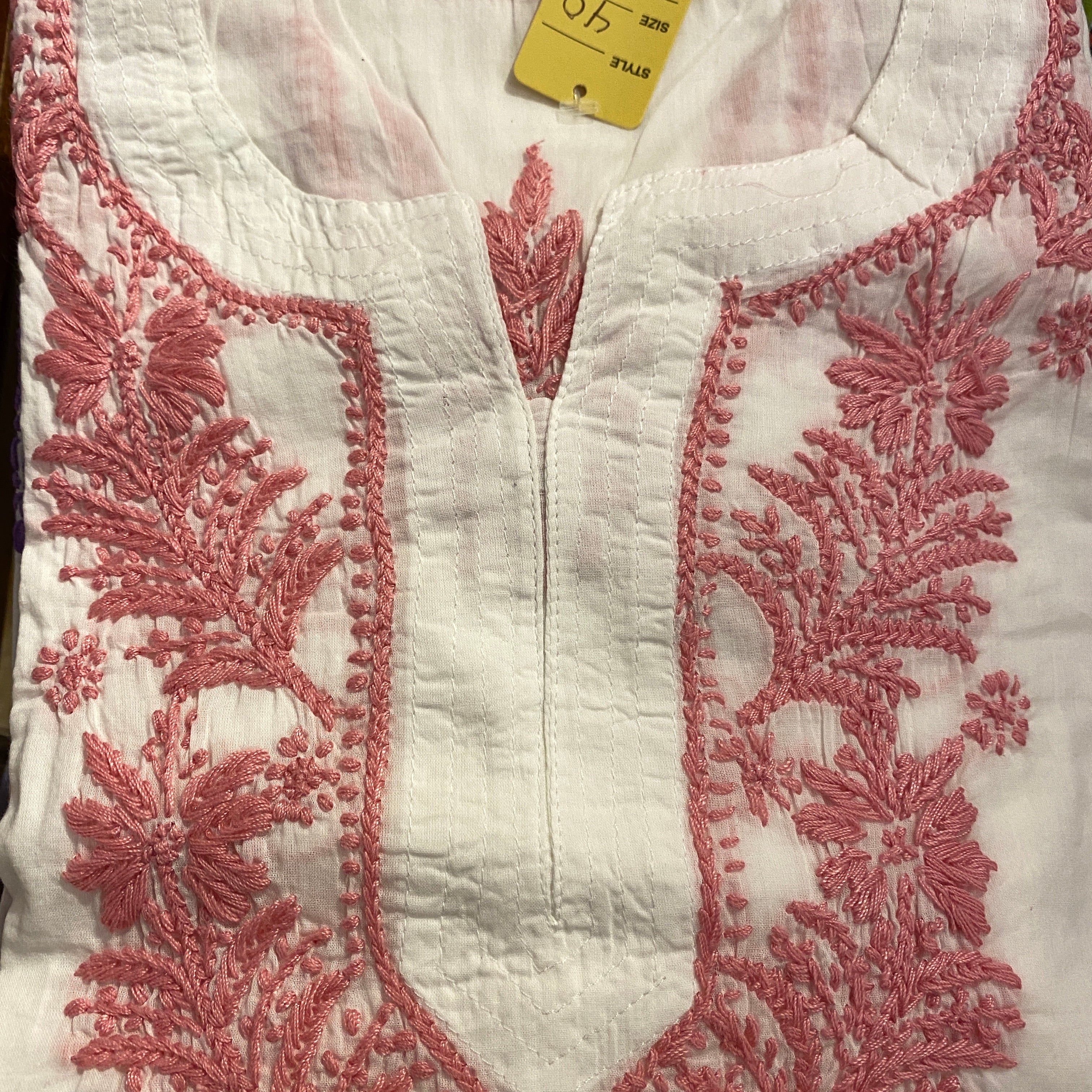 AR Short Embroidered Cotton Tunic Kurti-L - Vintage India NYC