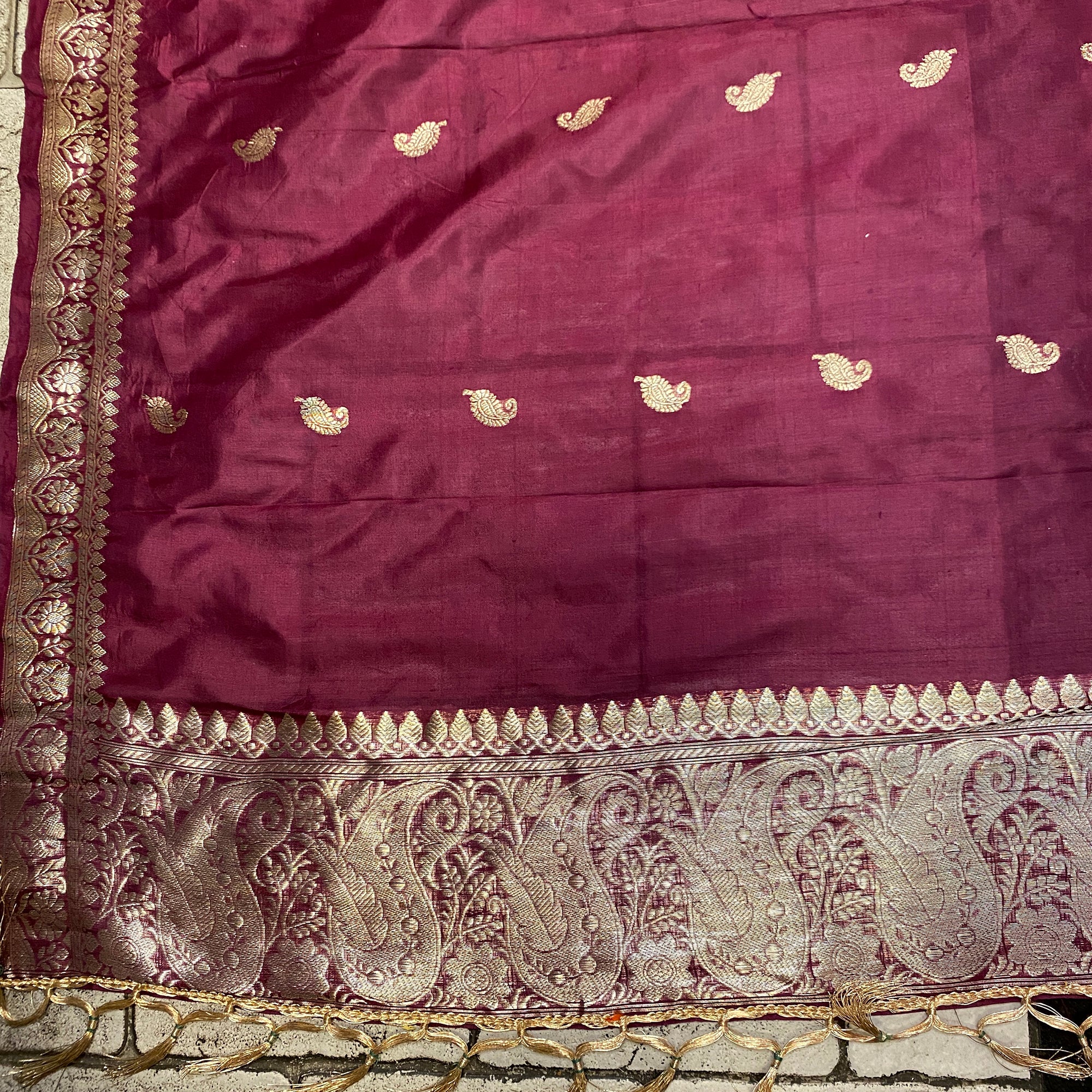 Handwoven Pure Silk and Gold Zari Dupatta Stoles-Many Colors - Vintage India NYC