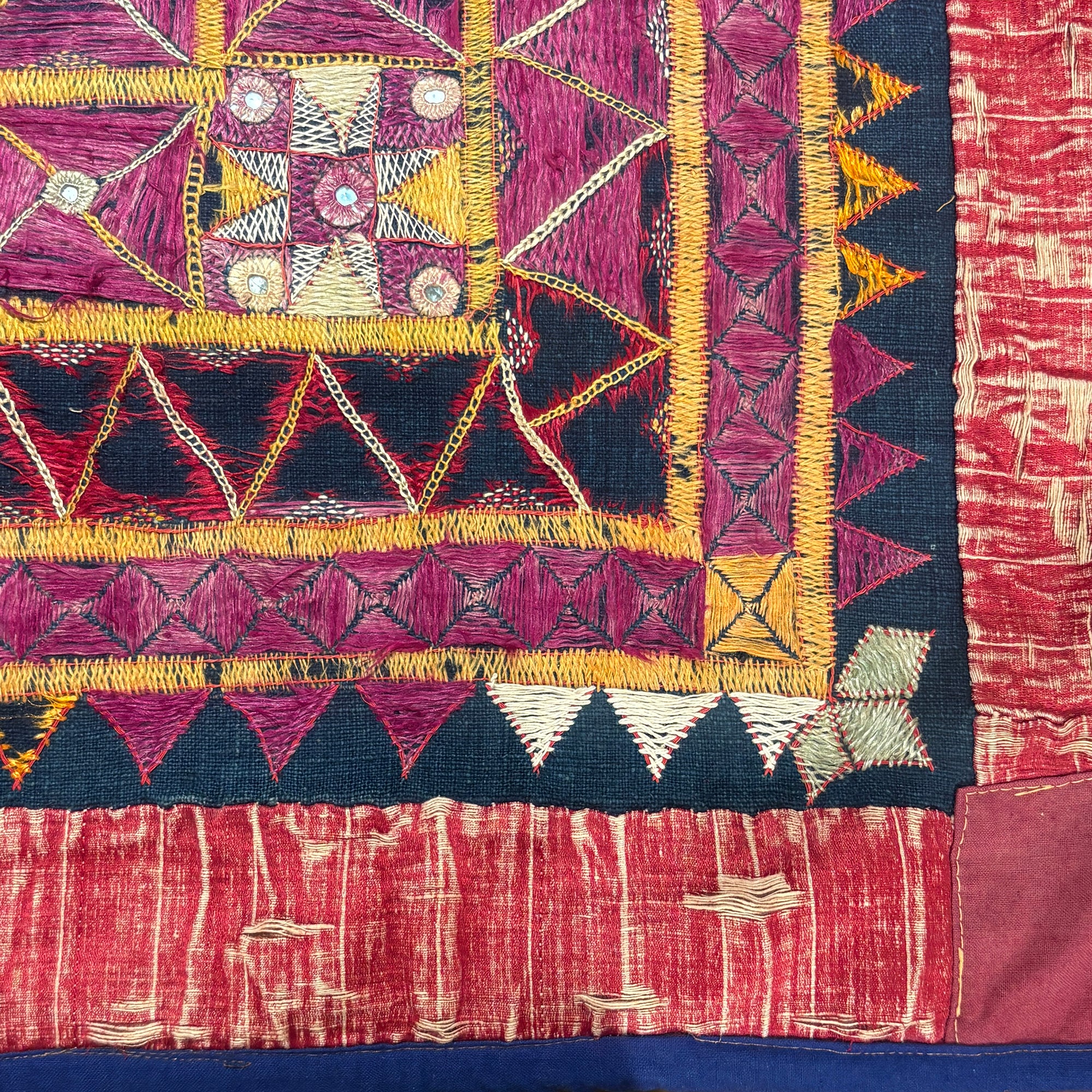 Vintage Embroidered Wallhanging-29.5 x 28