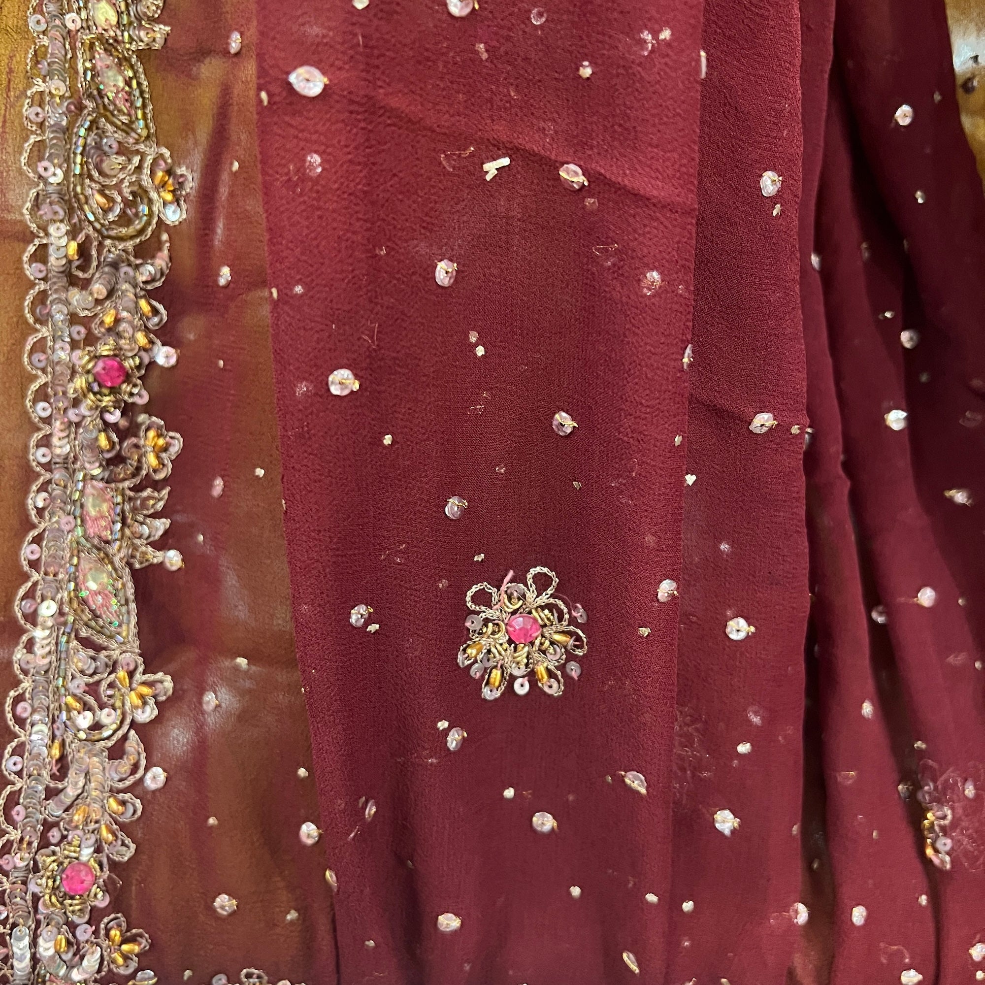 Maroon w.Zari & Sequin Embroidery Dupatta 9014