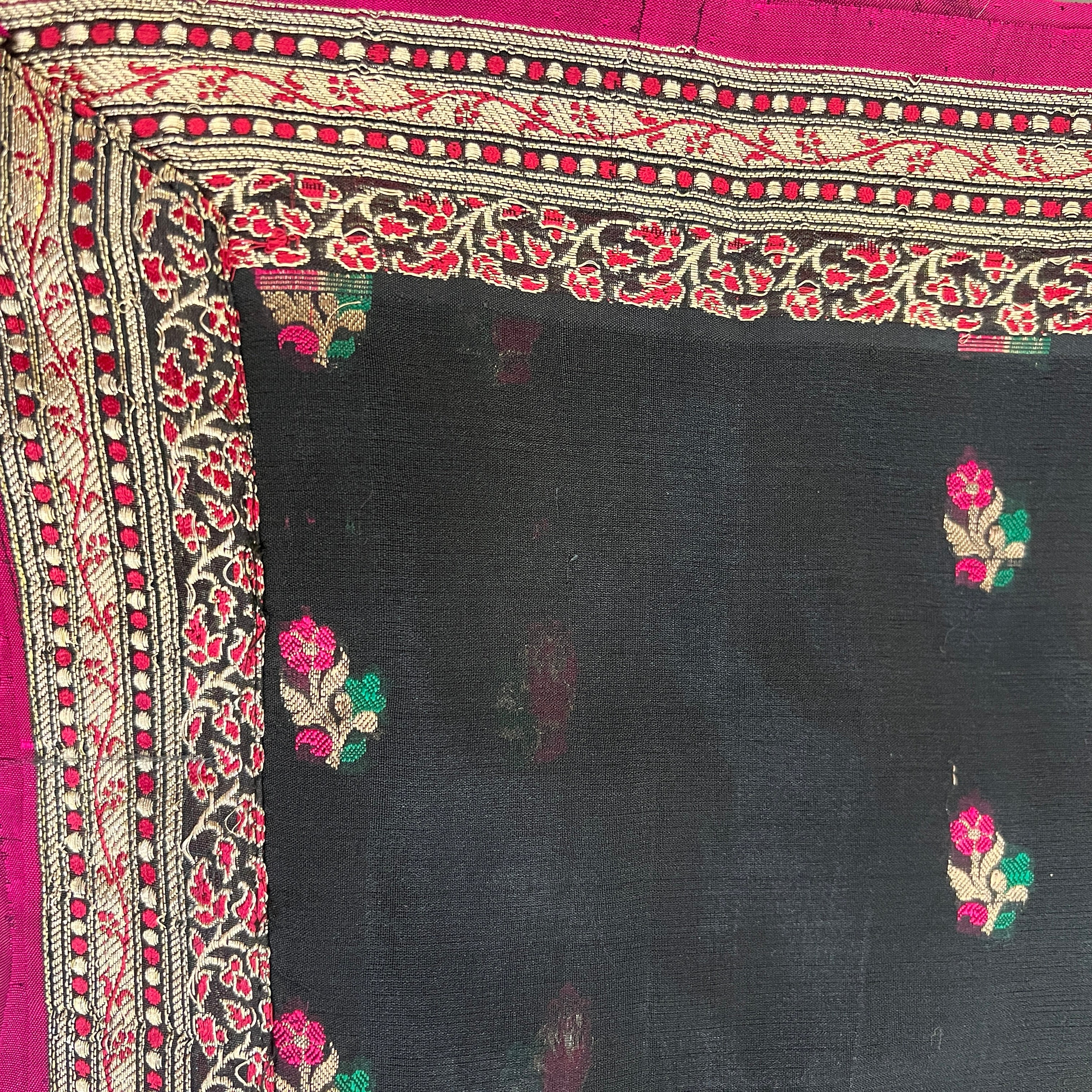 Black & Pink Banarasi Dupatta 9041