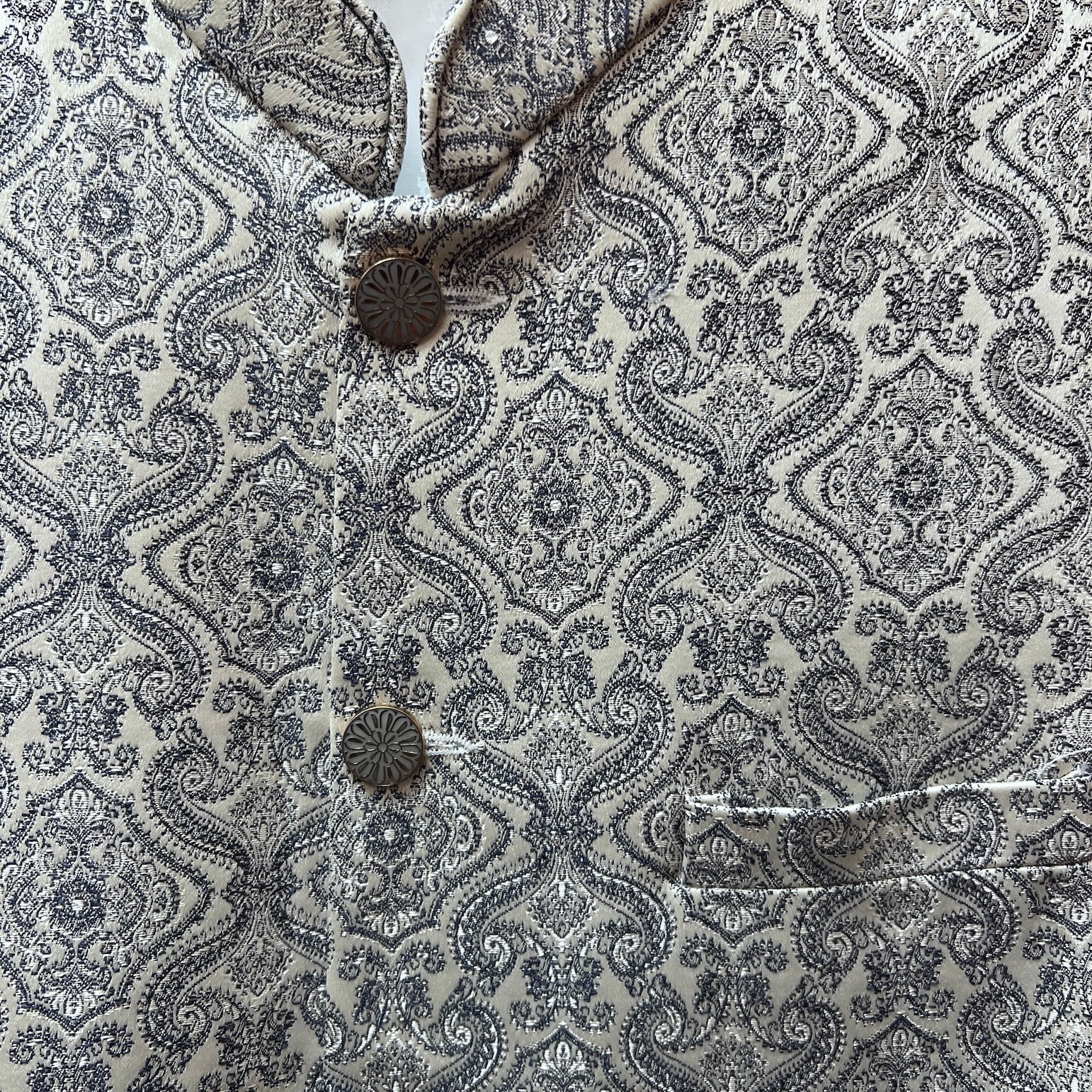 Double Paisley Vest-Colors