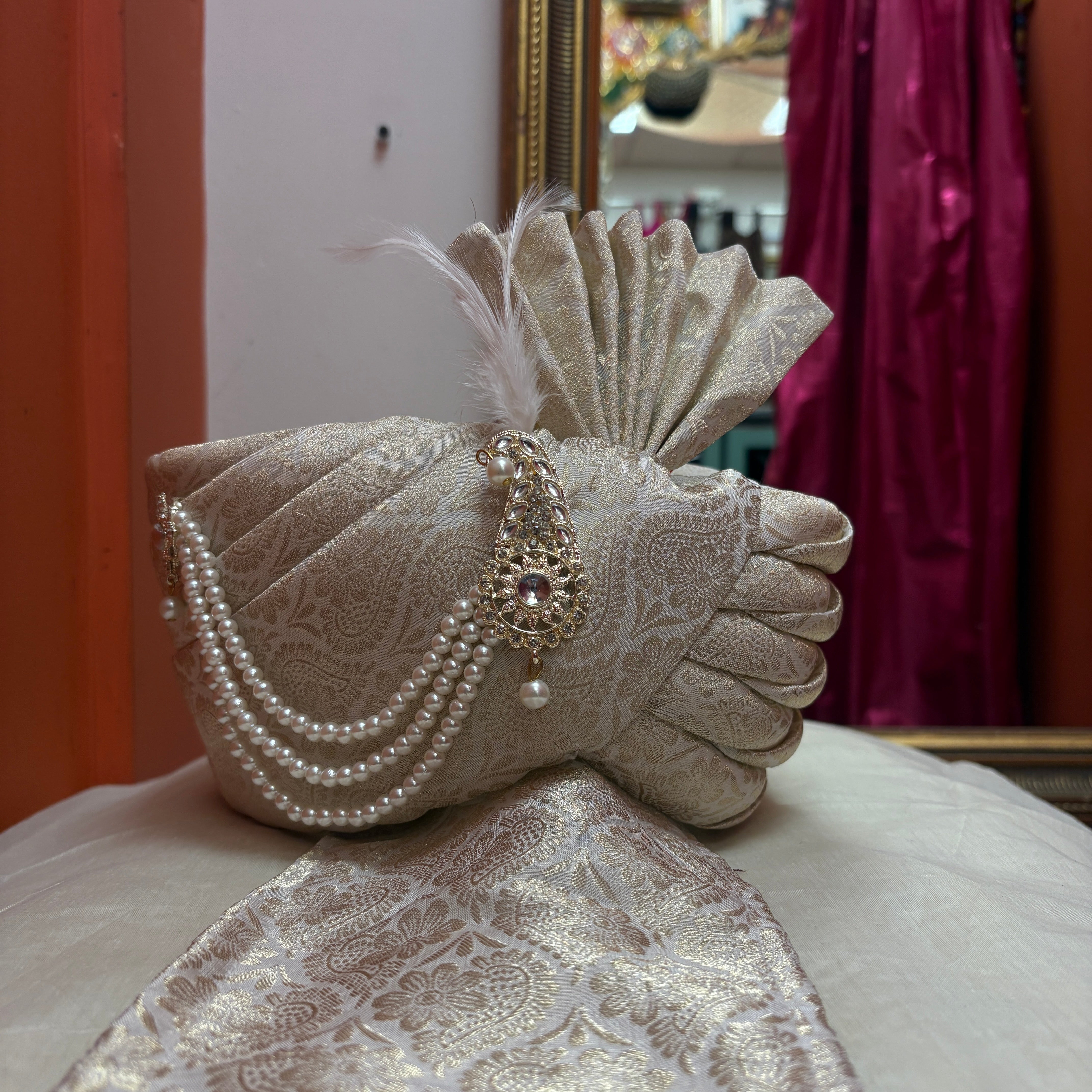 YD Ivory Gold Brocade Pagadi Turban - Vintage India NYC