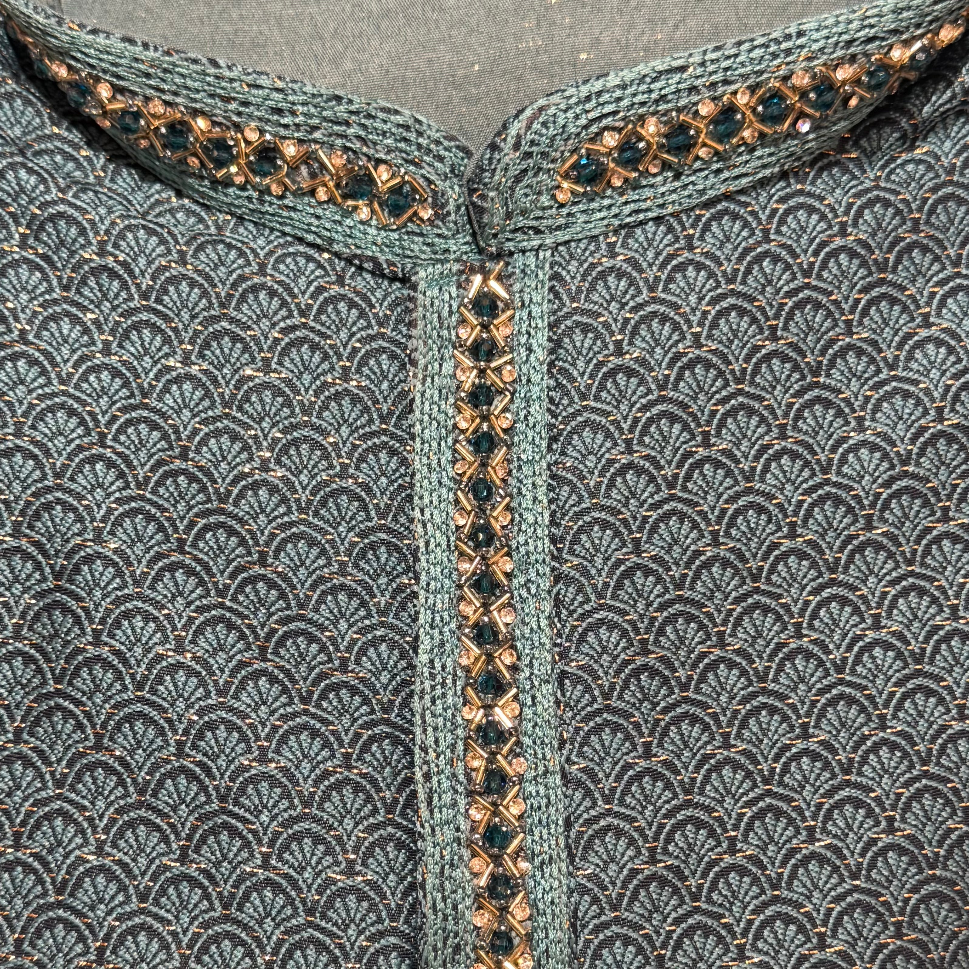Small Scallop w Gold Kurta - Vintage India NYC