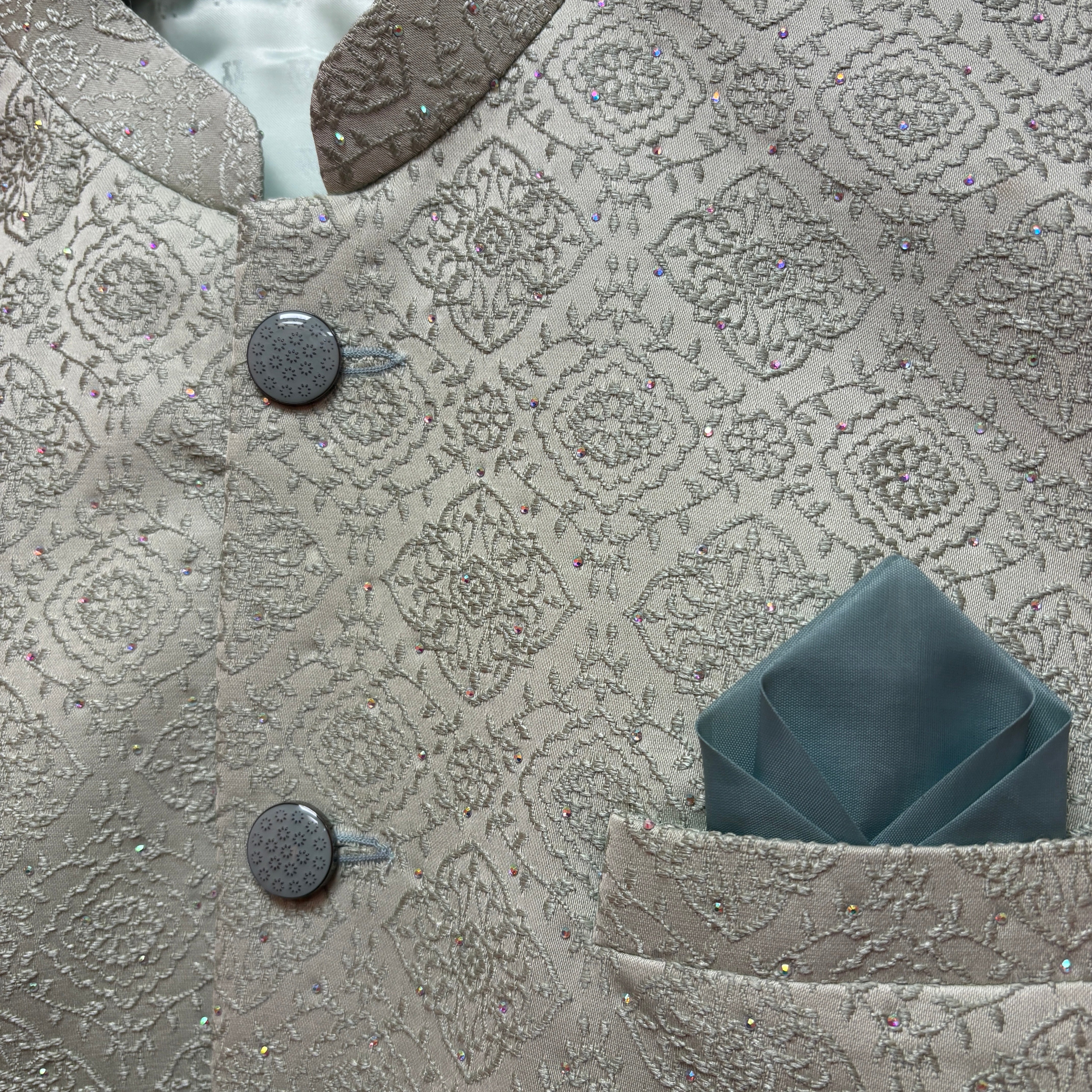 Quadrafoil Vest-Colors