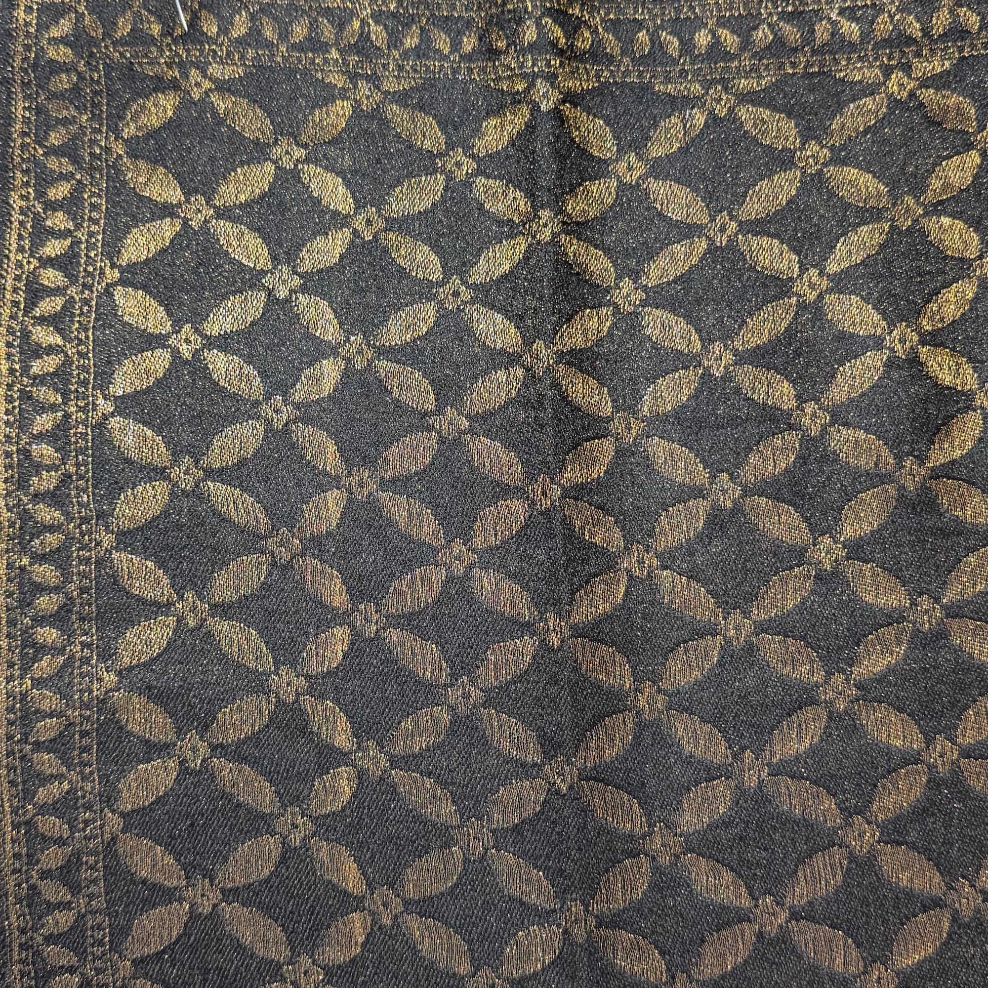 Fine Quality Moonlight Trellis Shawls - 8 Colors