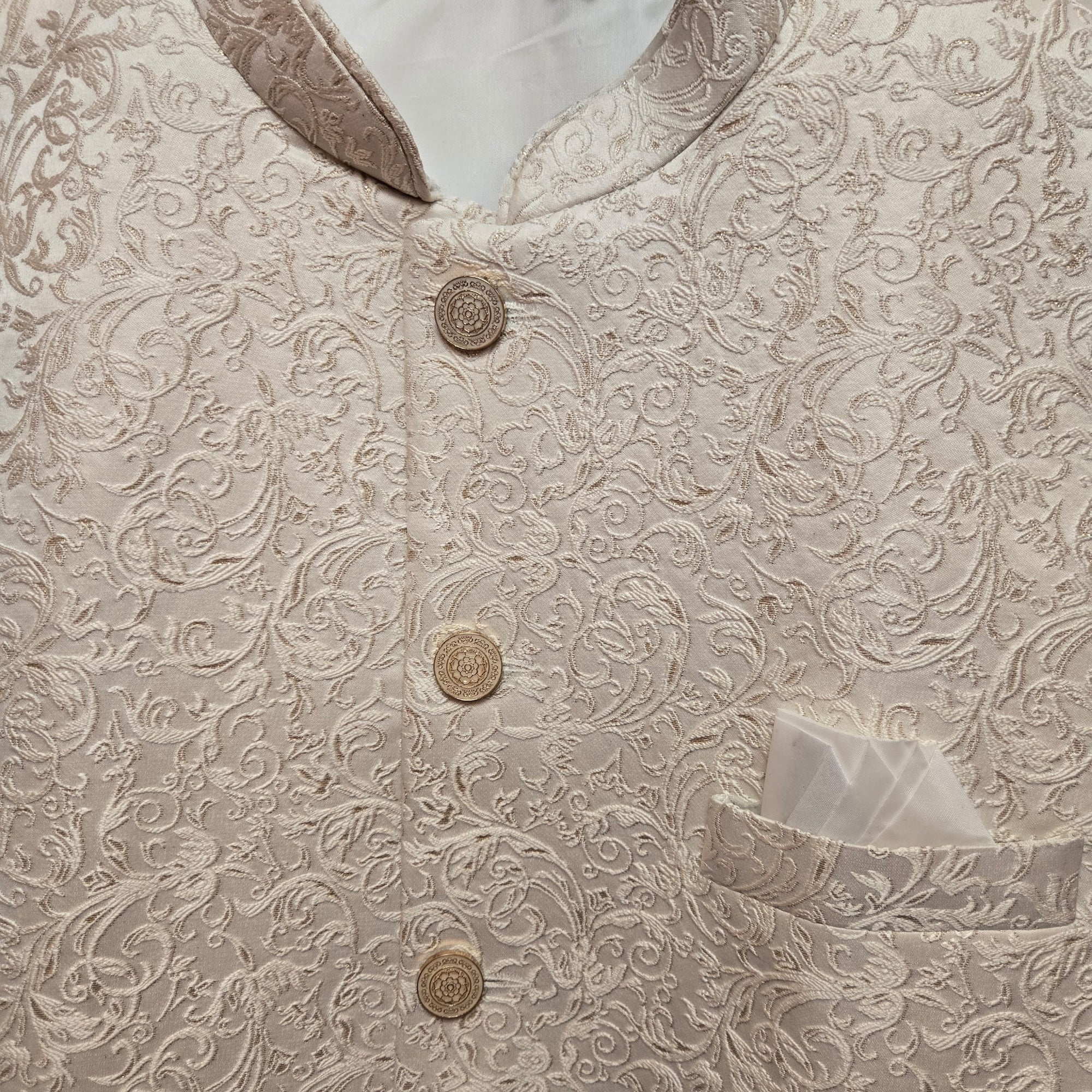 Floral Embroidered Jacquard Vest-Colors