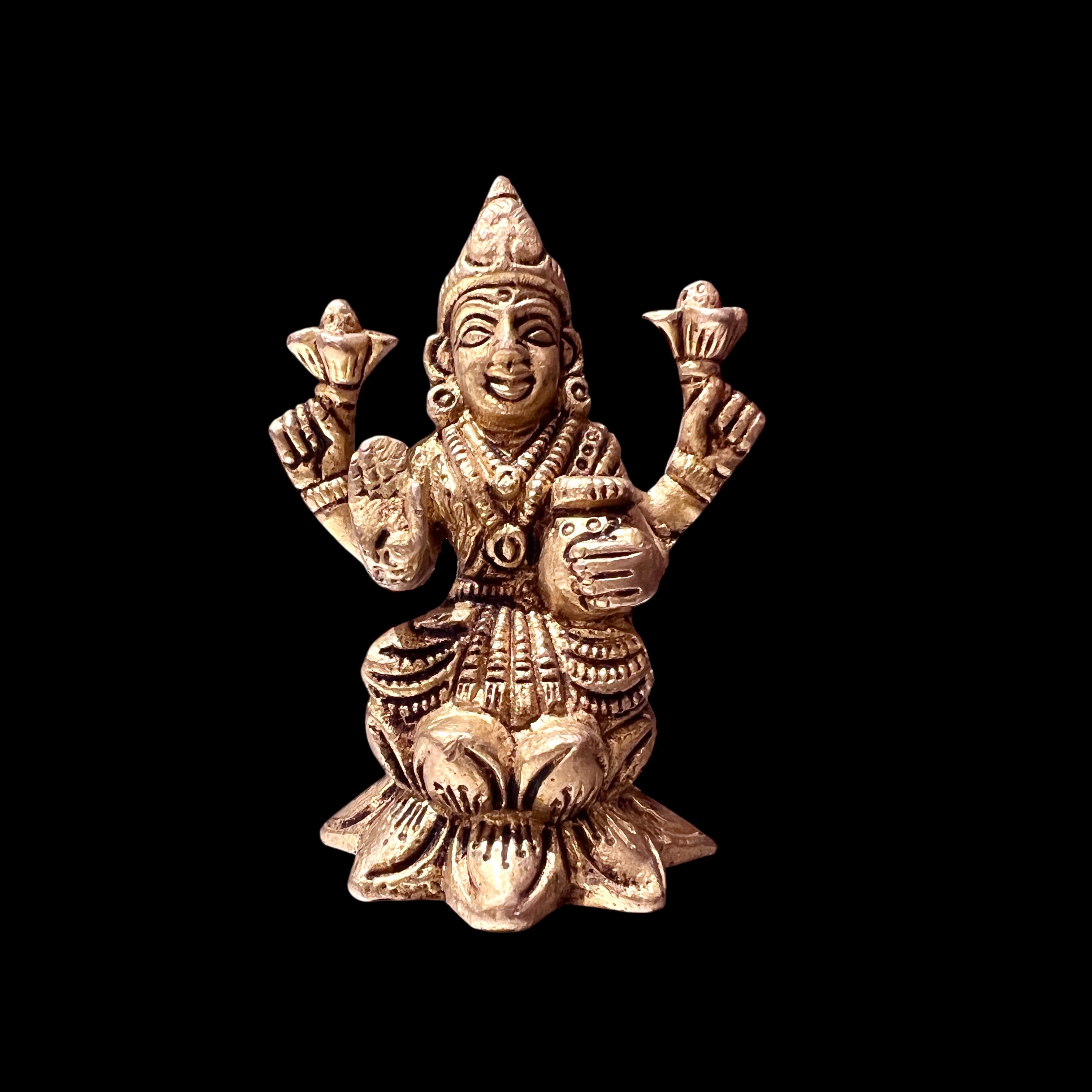 GM Brass Lakshmi 226-3in