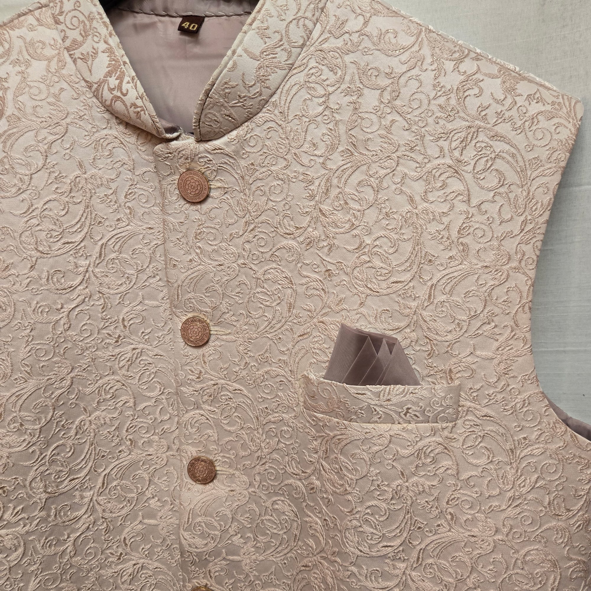 Floral Embroidered Jacquard Vest-Colors