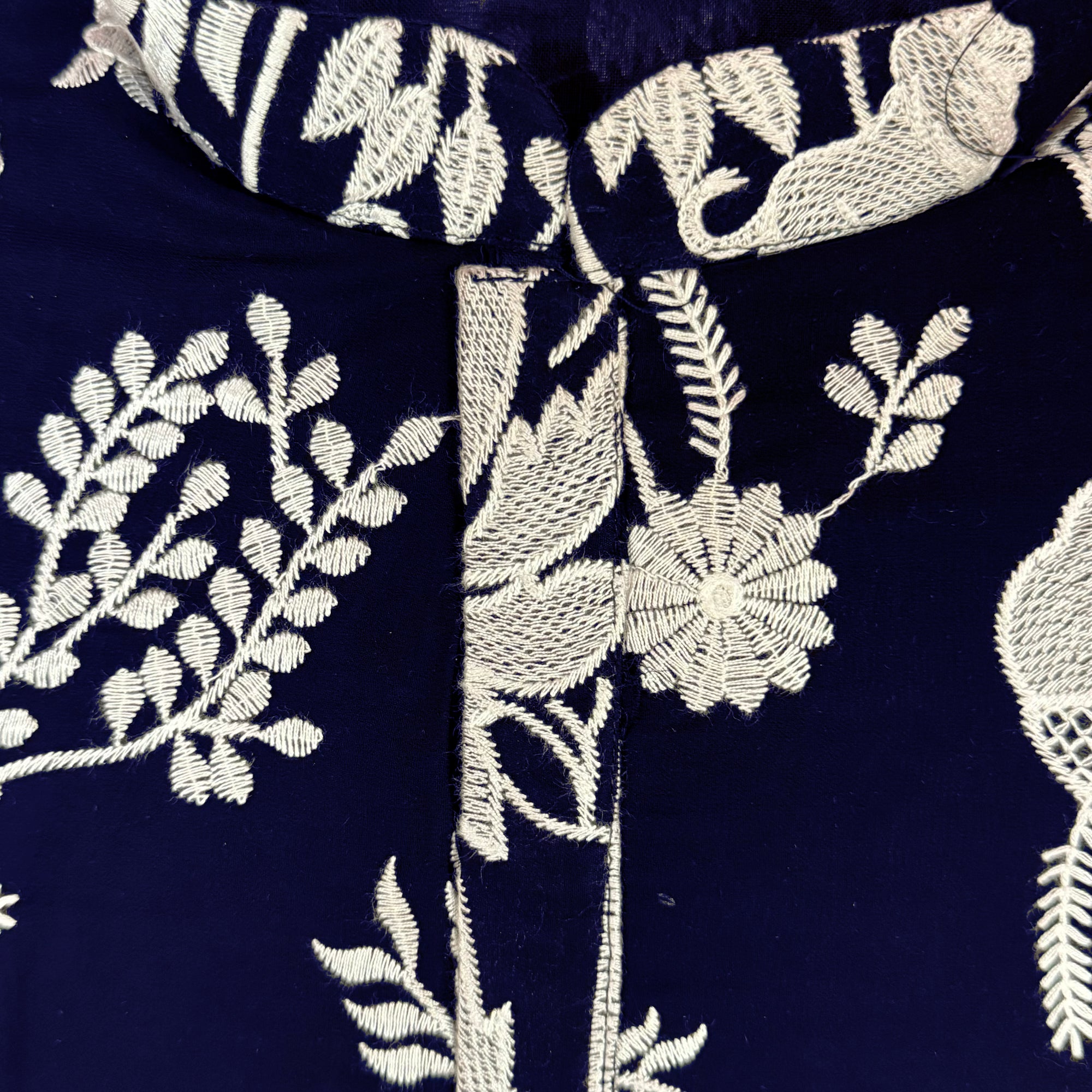 Black or Navy w/ White Embroidered Kurta