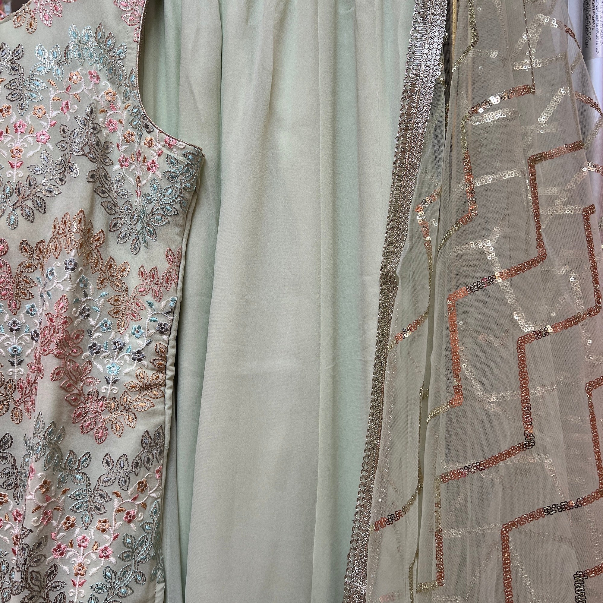DT Light Mint Embroidered Palazzo Set-Size 44 - Vintage India NYC