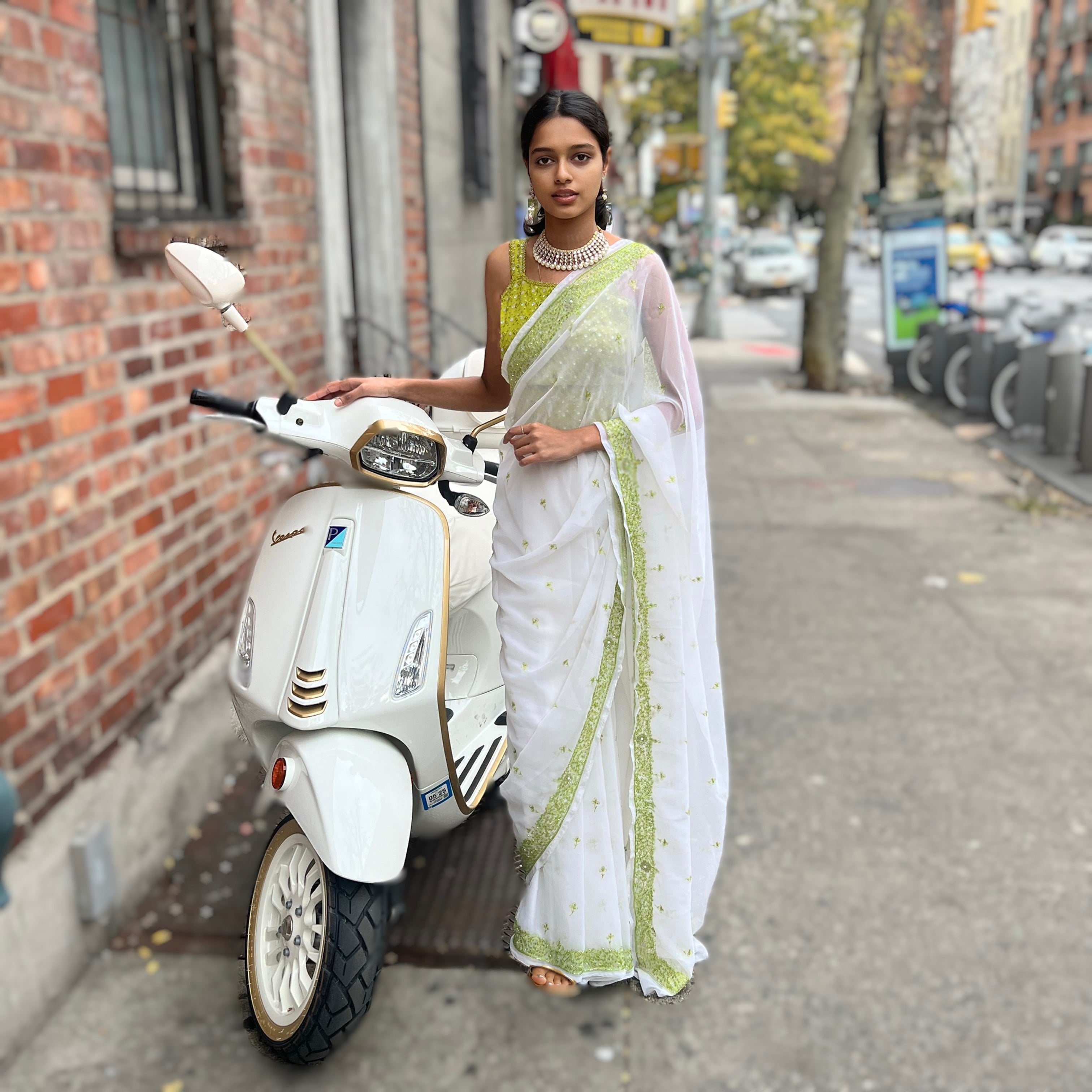 White w Lime Silk Georgette Saree 903