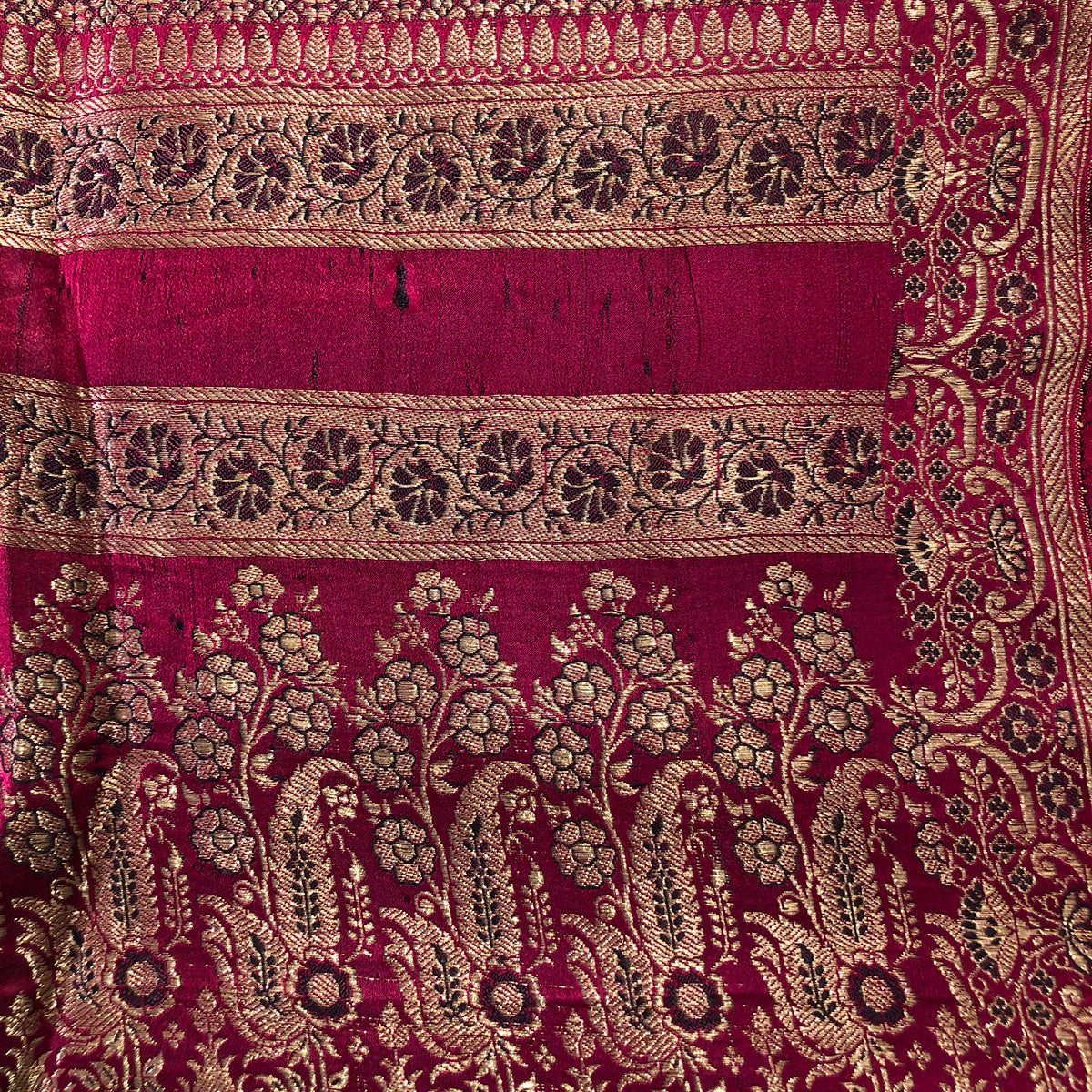 Vintage Banarasi Saree 110 - Vintage India NYC