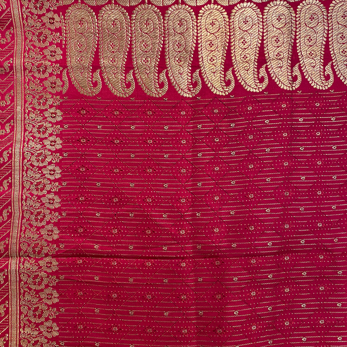 Vintage Banarasi Saree 213 - Vintage India NYC