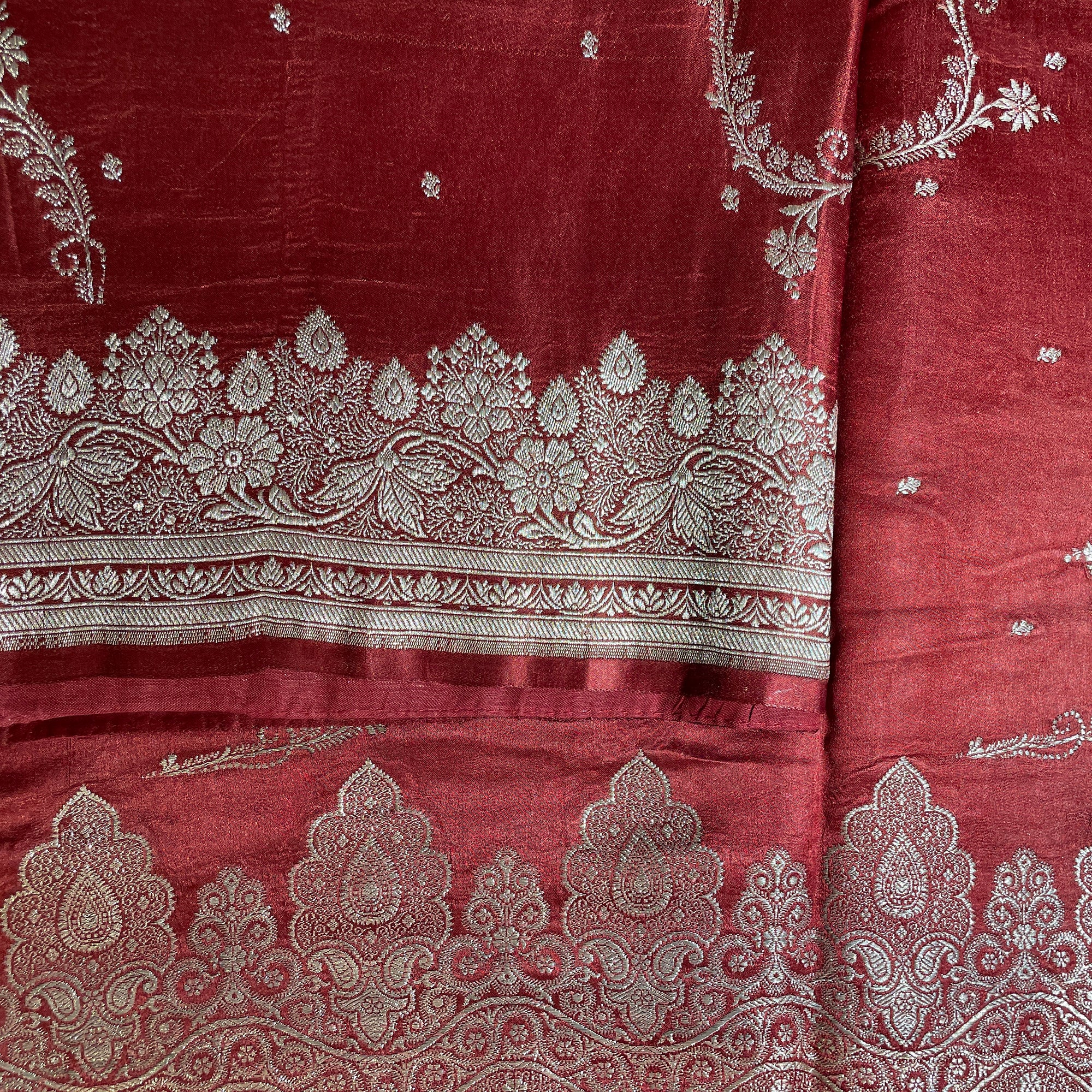 Vintage Banarasi Saree 617 - Vintage India NYC