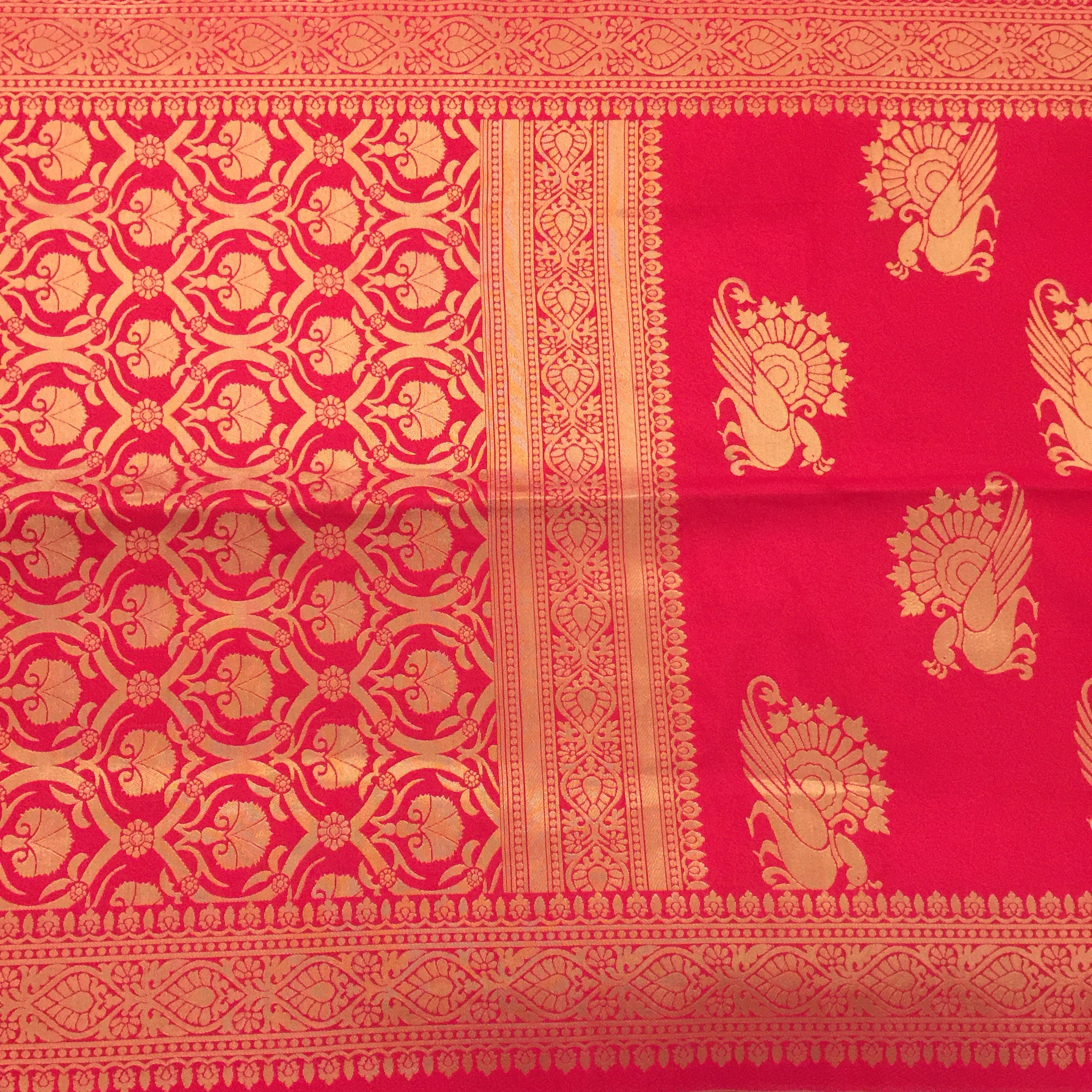 Red Banarasi Dupatta 7894 - Vintage India NYC