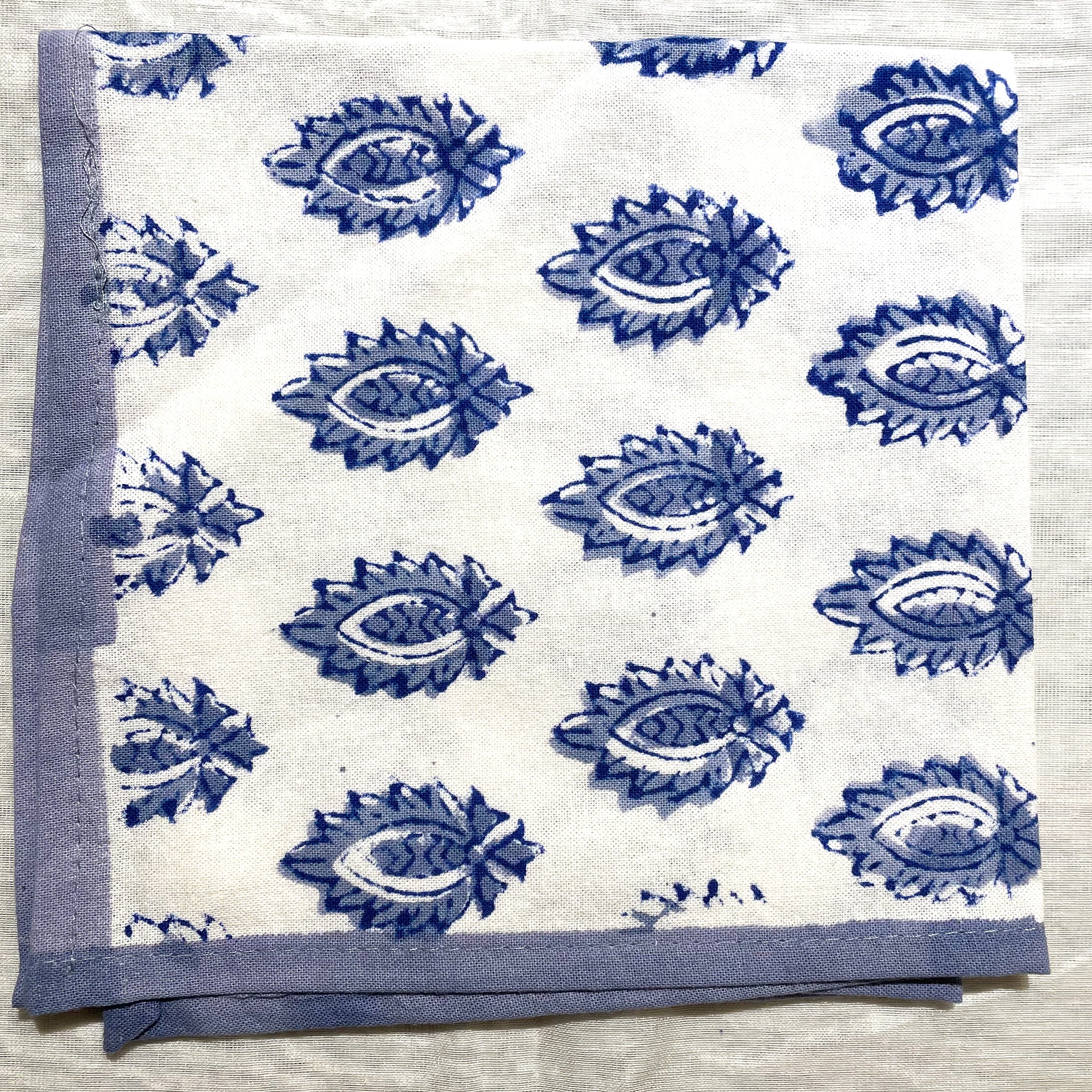 AR Blockprint Tablecloth with 6 Napkins-Paisley - Vintage India NYC
