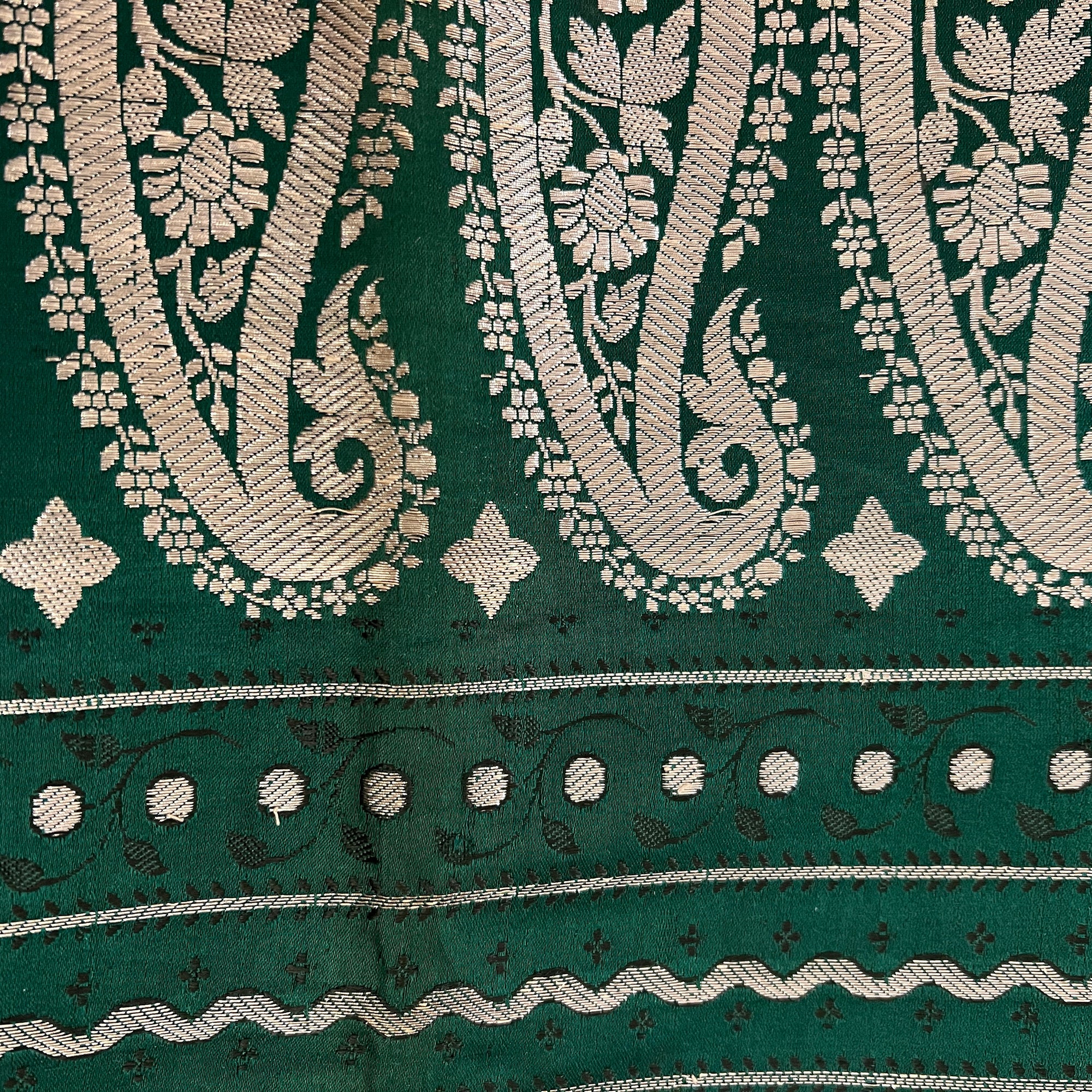 Vintage Banarasi Saree w/ blouse piece 754 - Vintage India NYC