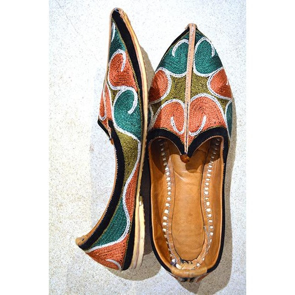Handmade multicolored leather shoes - Vintage India NYC