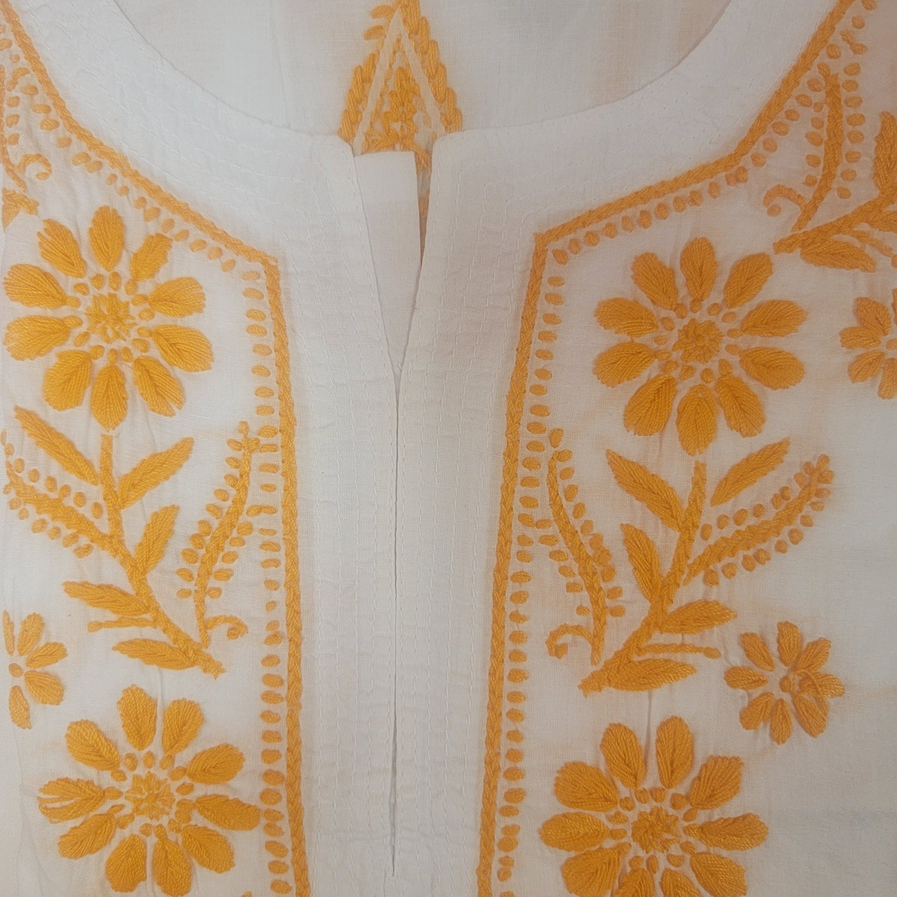 AR Short Embroidered Cotton Tunic Kurti-L - Vintage India NYC